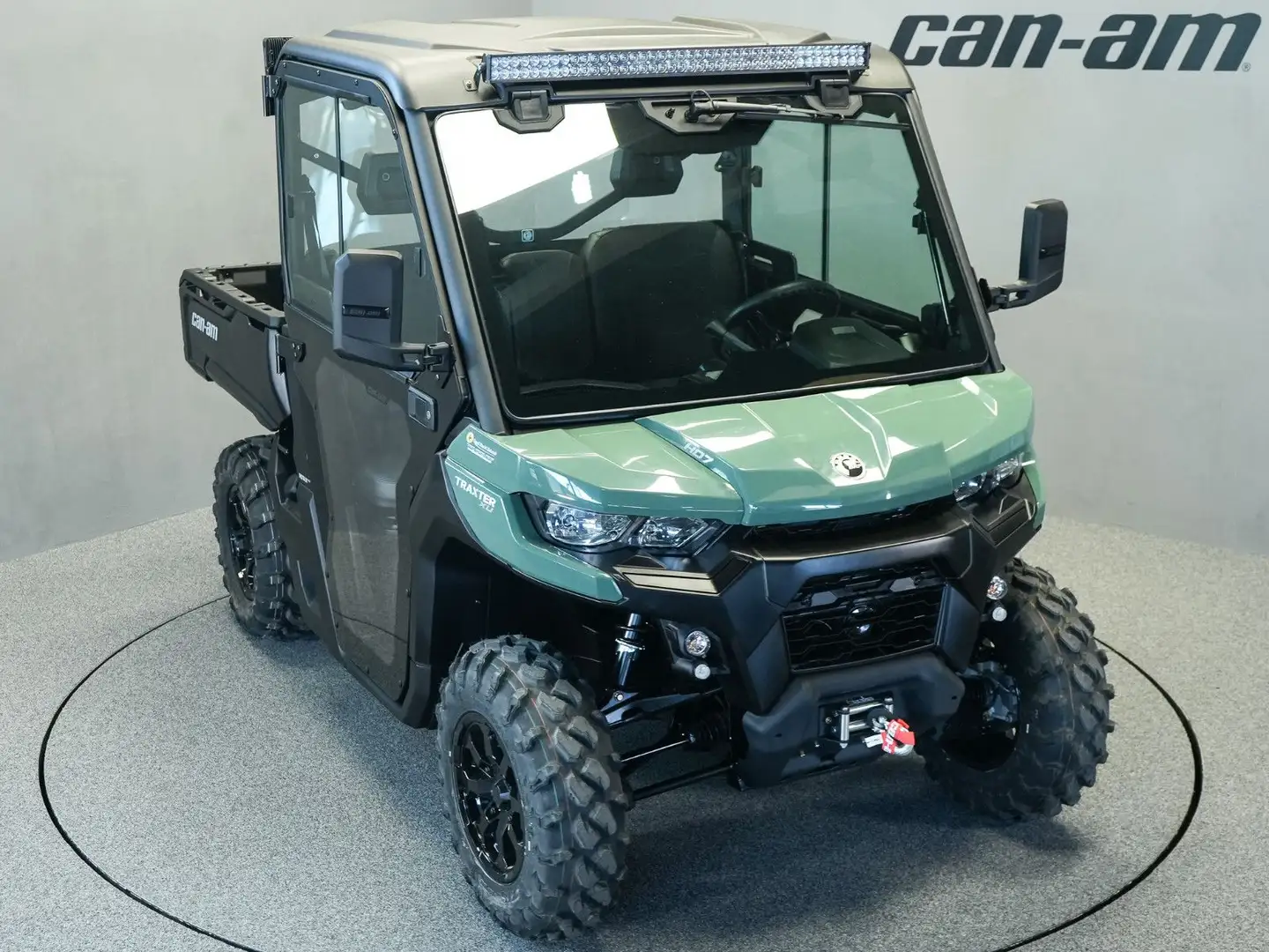 Can-Am Traxter HD7 XU MY 2025 Kabine zelena - 1