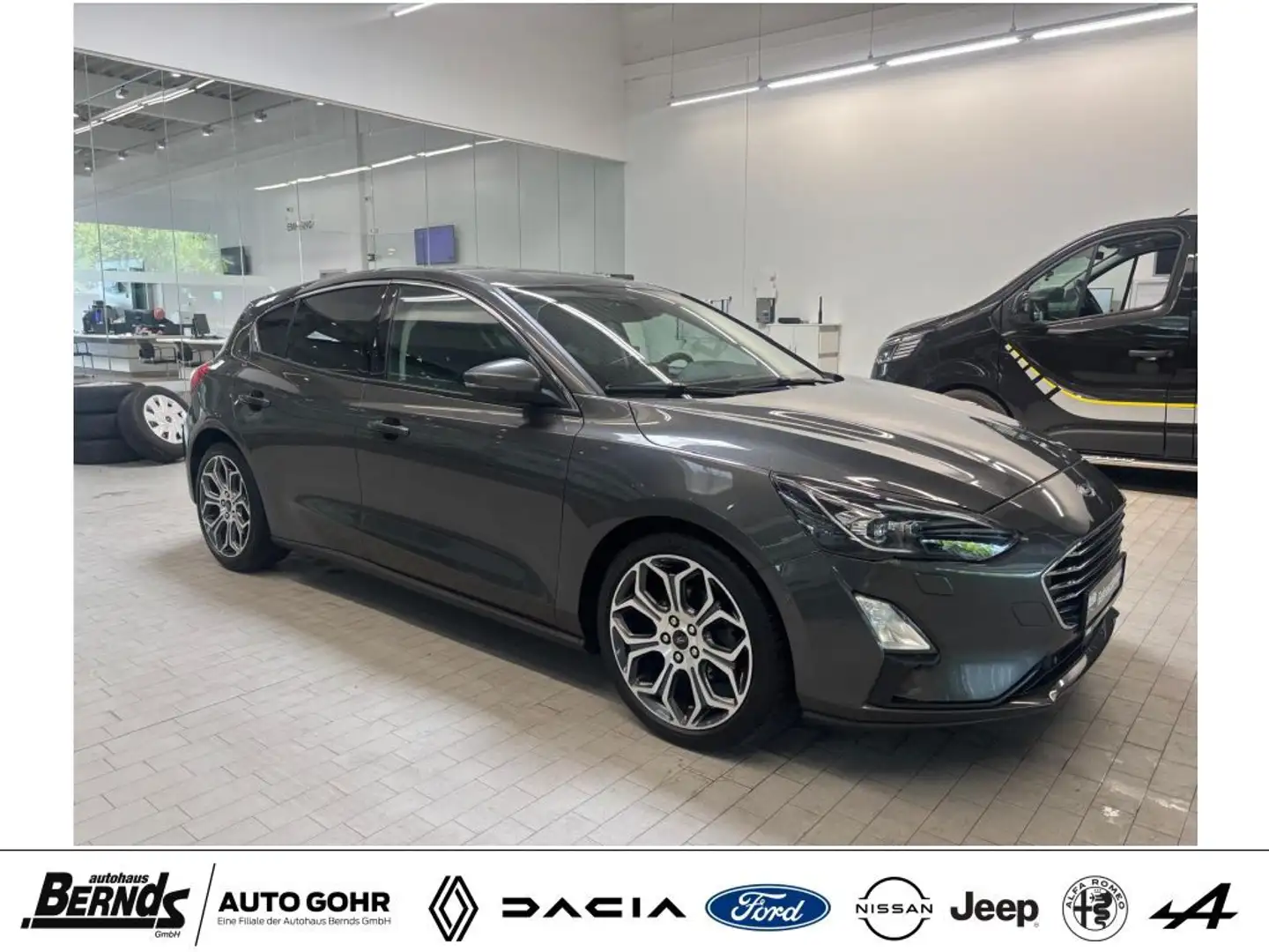 Ford Focus 1.0 EcoBoost Start-Stopp-System TITANIUM - 2
