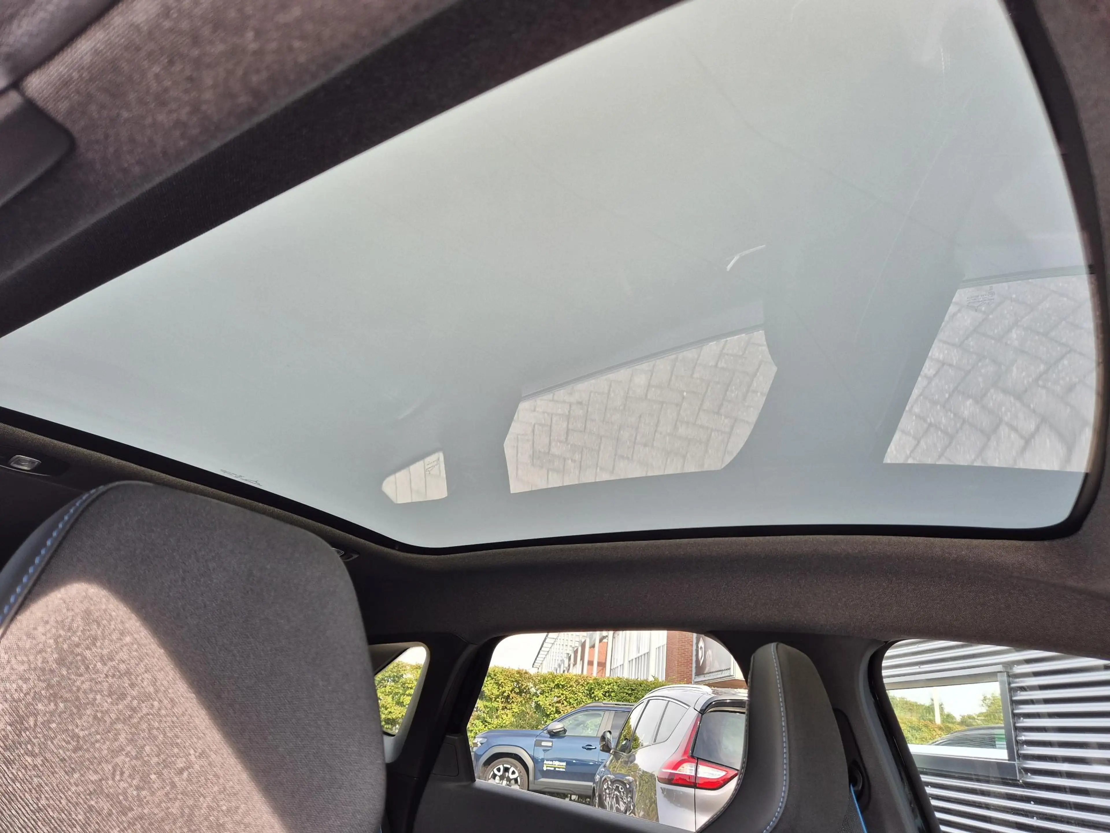 Renault Symbioz 1.8 E-Tech full hybrid 160 esprit Alpine Solarbay — photo 41