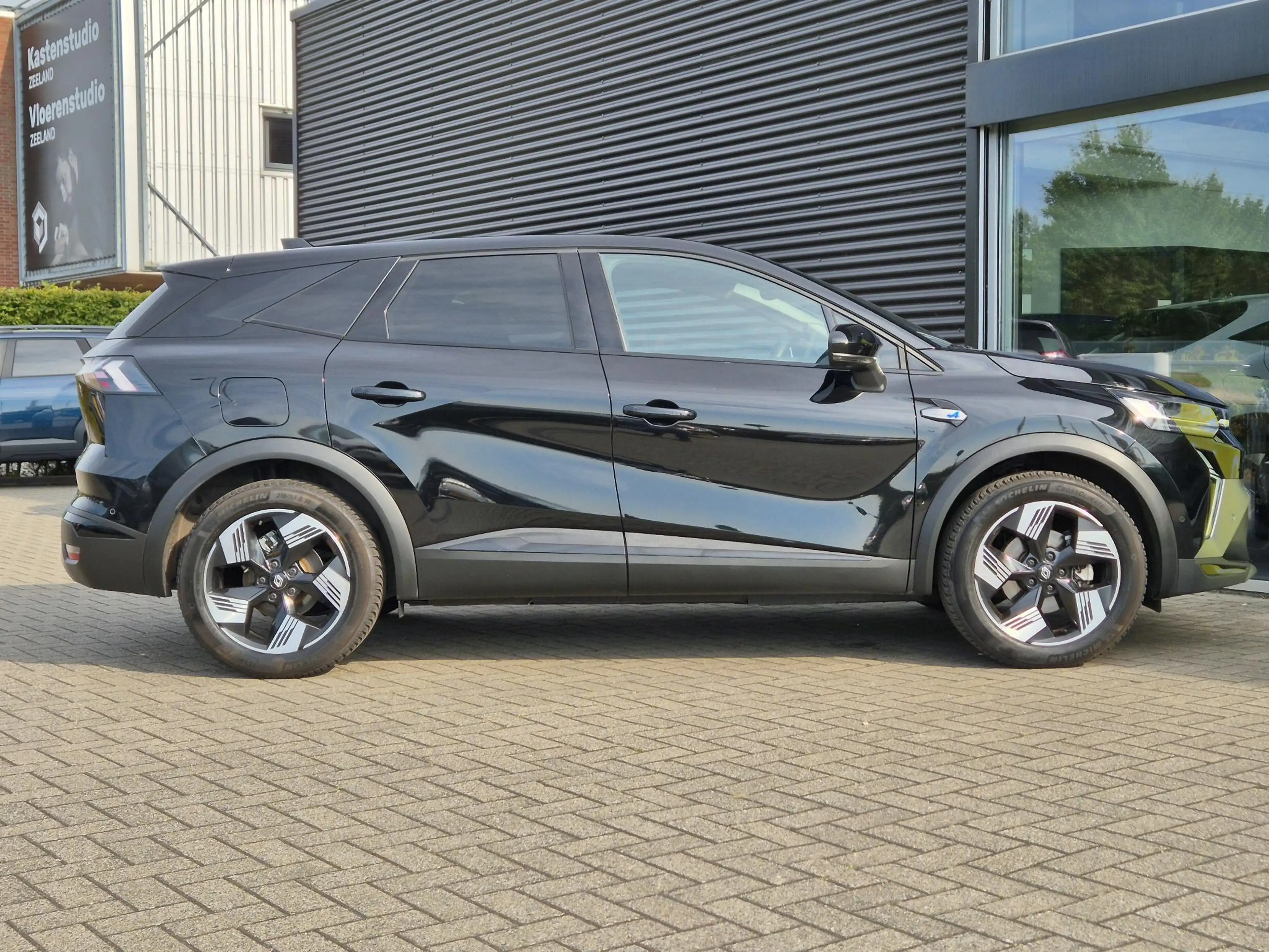 Renault Symbioz 1.8 E-Tech full hybrid 160 esprit Alpine Solarbay — photo 6