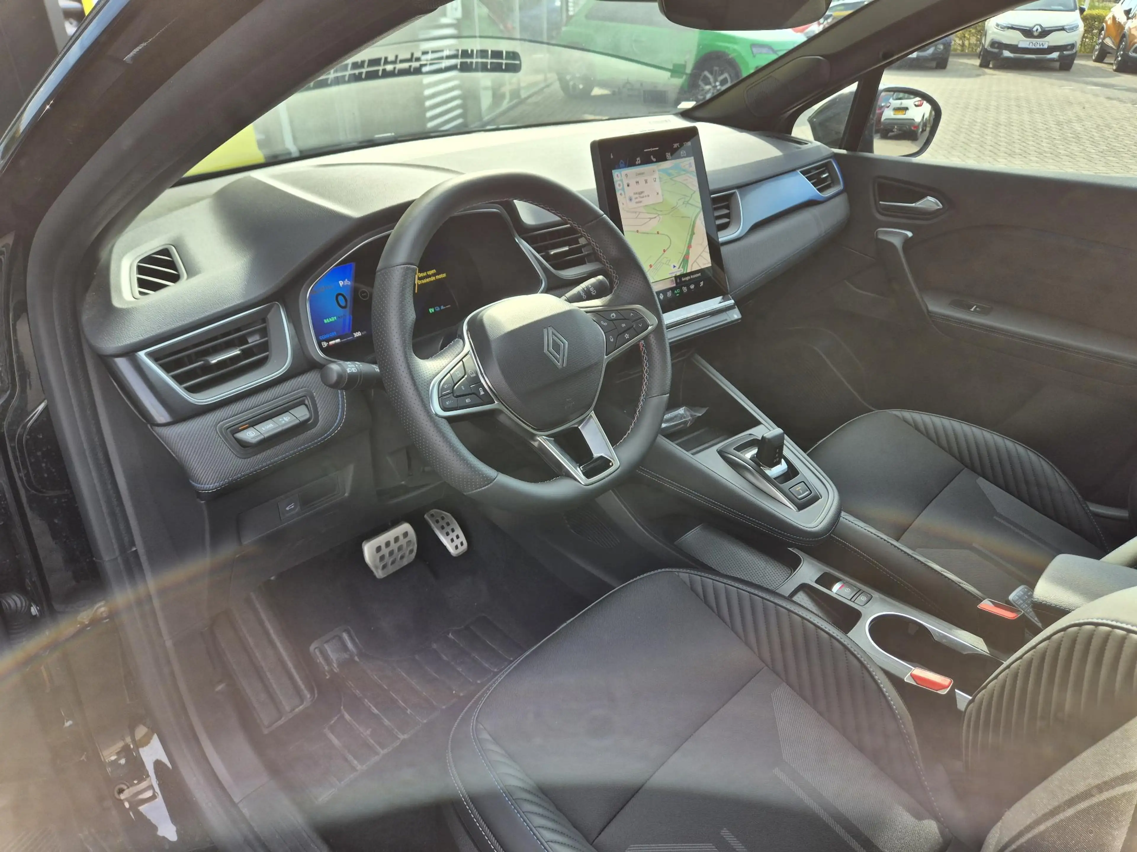 Renault Symbioz 1.8 E-Tech full hybrid 160 esprit Alpine Solarbay — photo 9