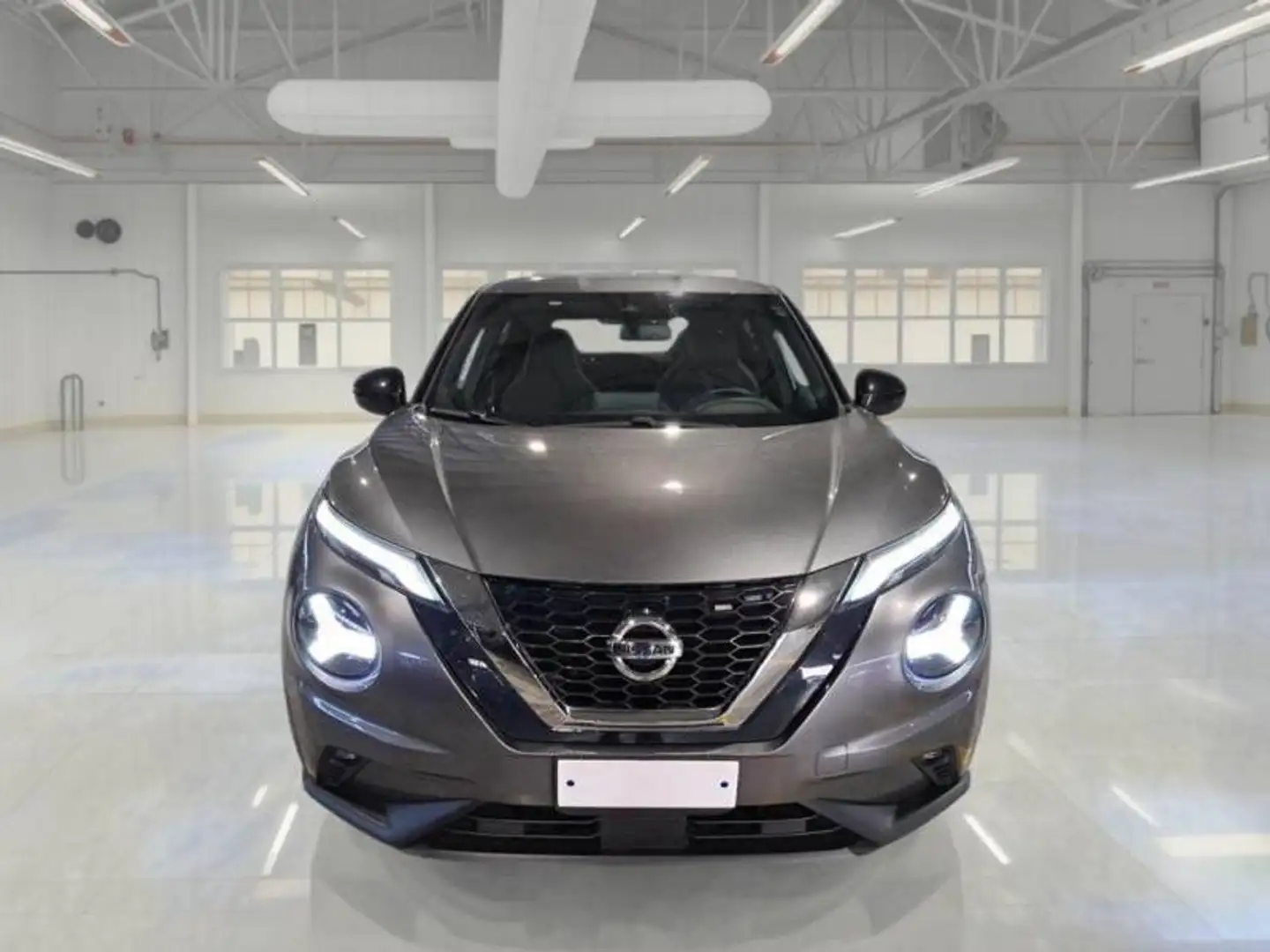 Nissan Juke 1.0 dig-t N-Connecta 114cv Gris - 2