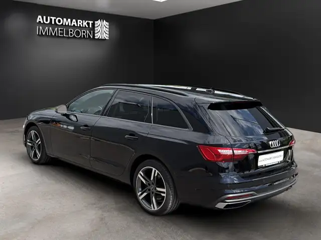 Audi A4 view 5