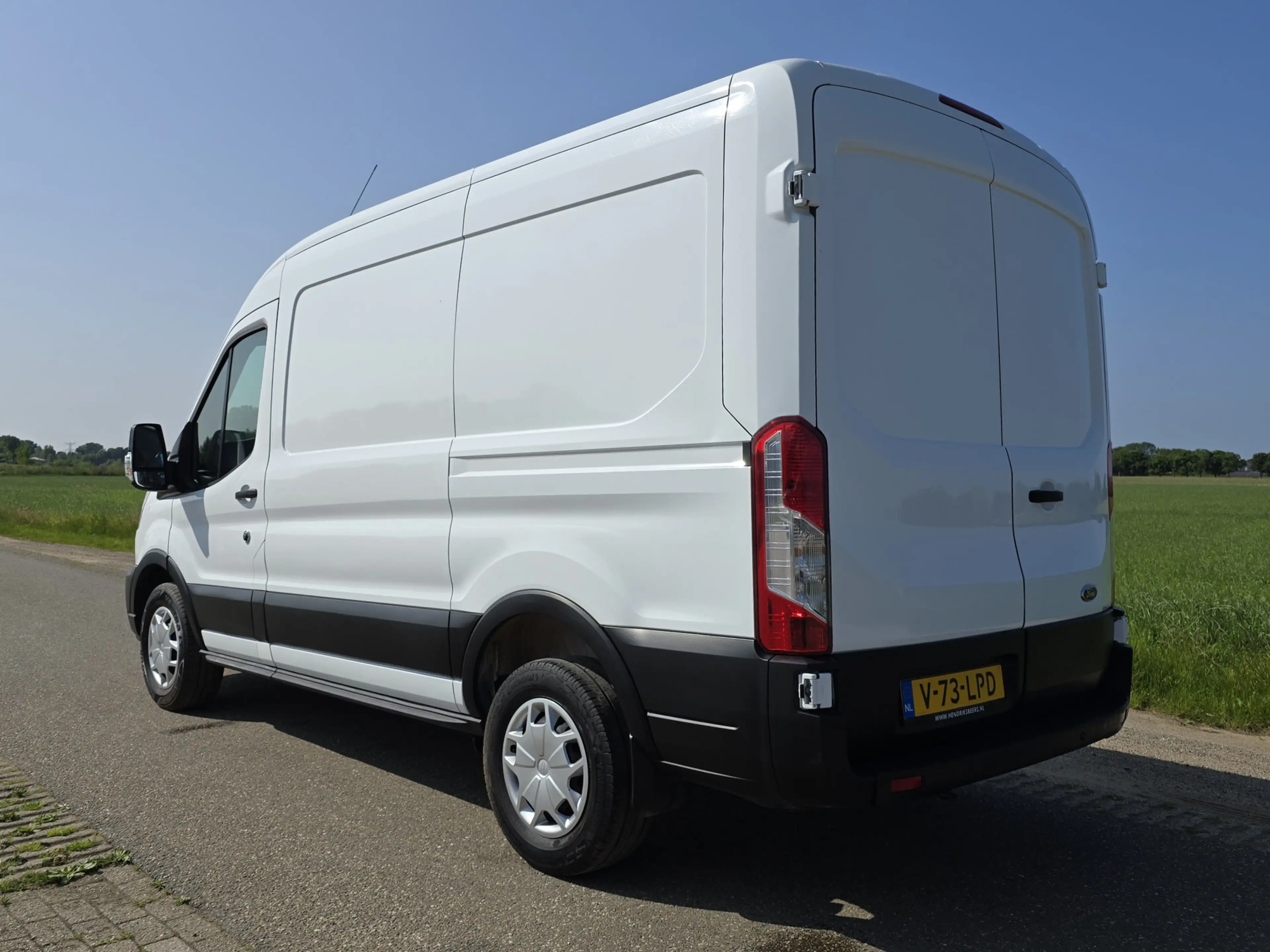 Ford Transit 350 2.0 TDCI L2 H2 - 130 Pk - Euro 6 - Airco - Cru — photo 3