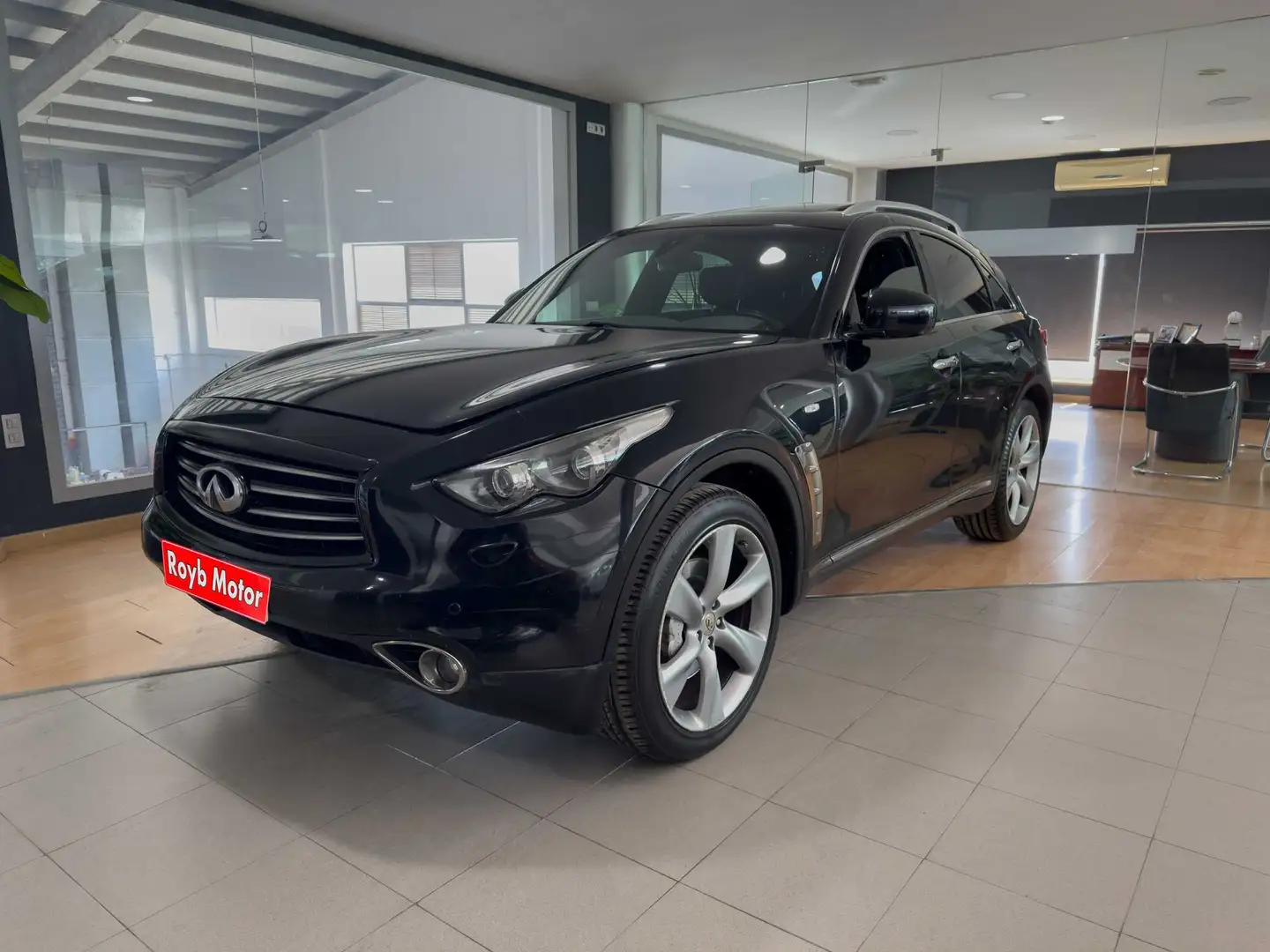 Infiniti FX 3.7 V6 VVEL GT AWD AUTO Schwarz - 1