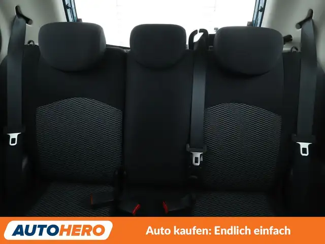 Nissan Micra view 15