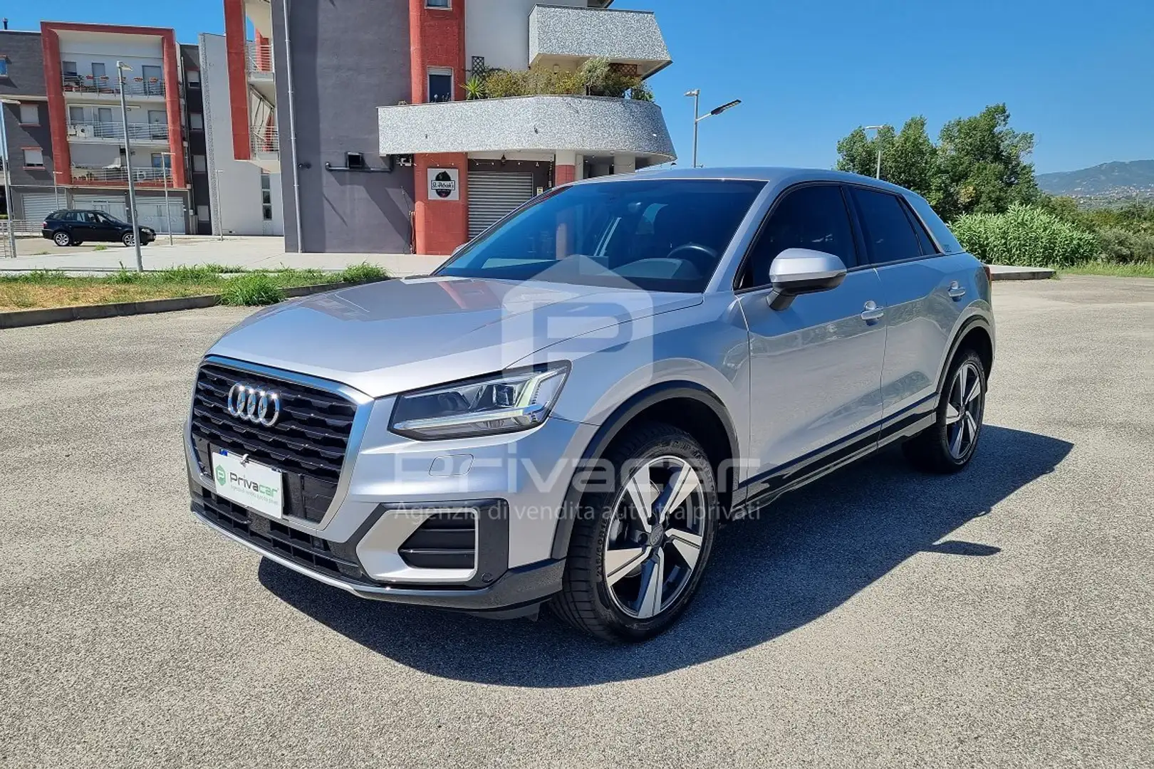 Audi Q2 Q2 30 TDI S tronic Admired Zilver - 1