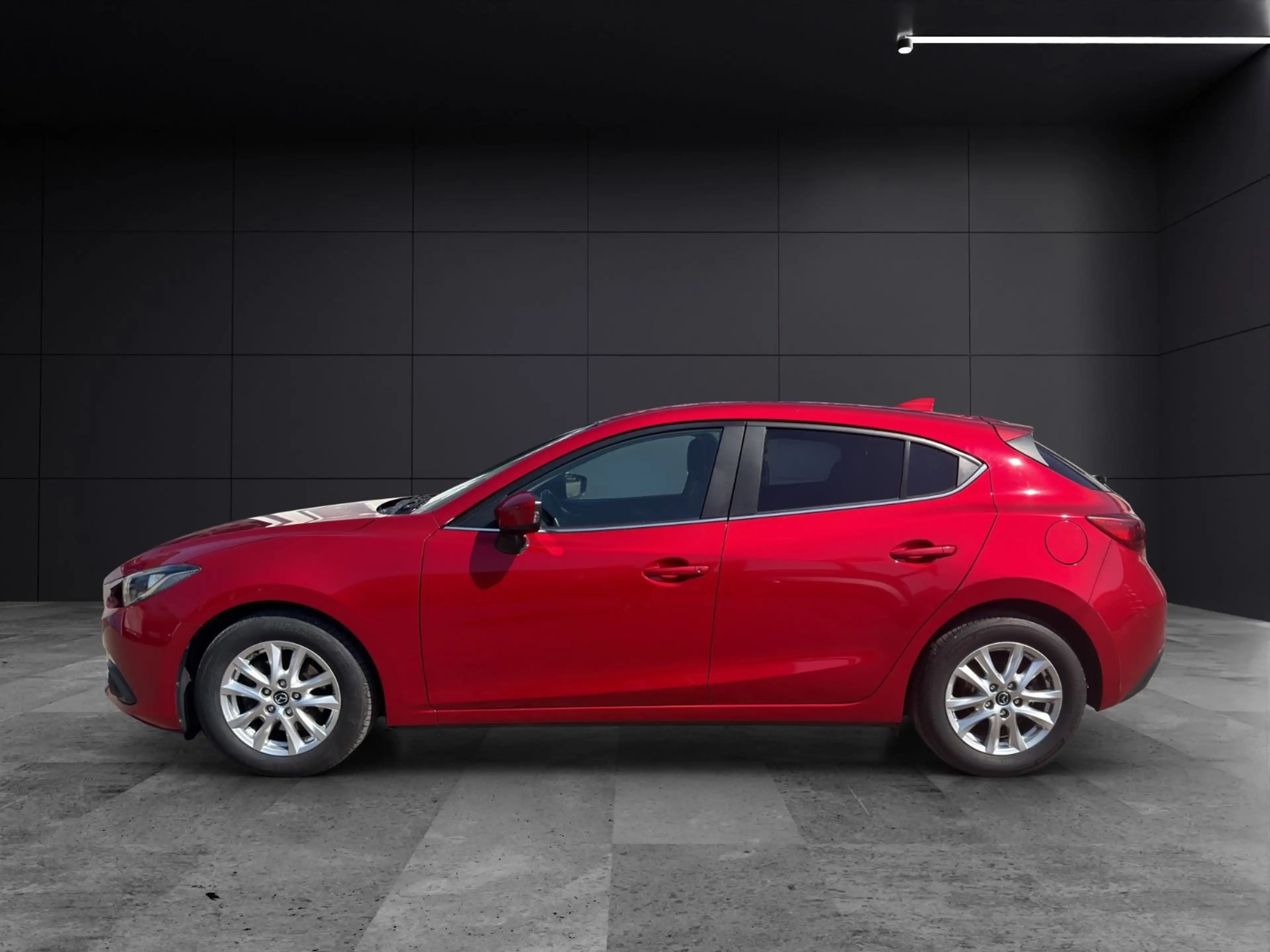 Mazda 3 Lim. Center-Line/KLIMAA/AHK/BI-XEN/SPUR.ASSIST — photo 2