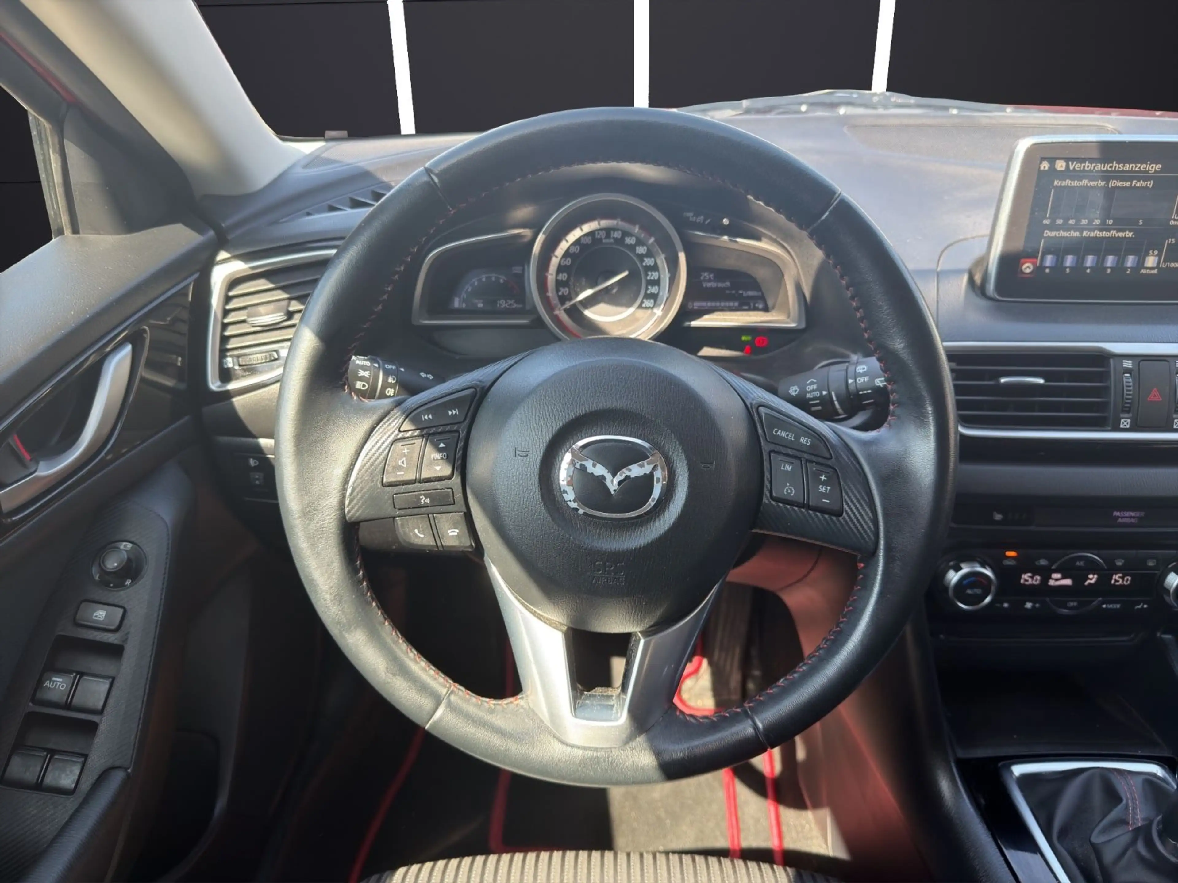 Mazda 3 Lim. Center-Line/KLIMAA/AHK/BI-XEN/SPUR.ASSIST — photo 14