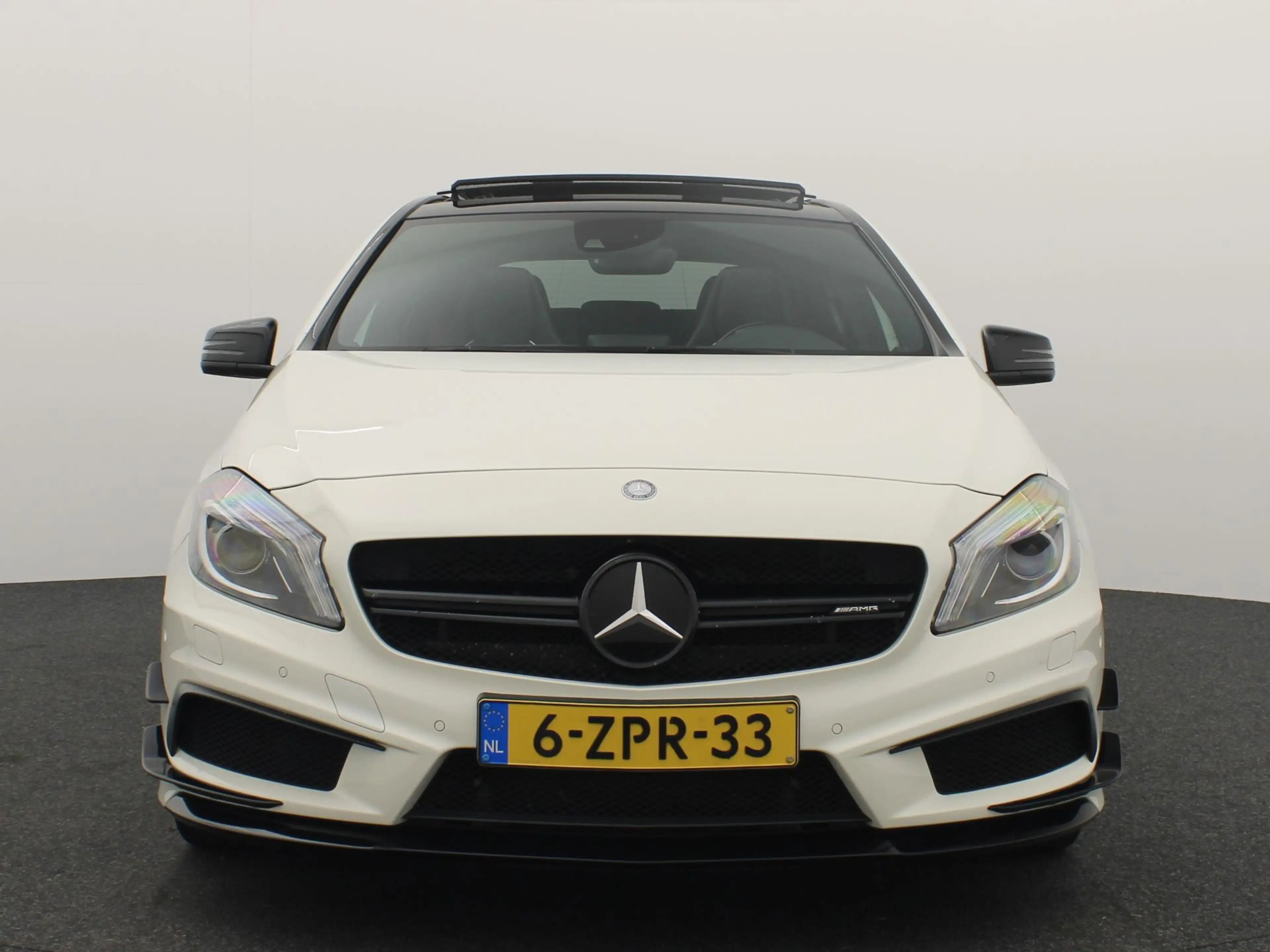Mercedes-Benz A 45 AMG 4MATIC ORIG NL / DEALER OH / MILLTEK / PANORAMADAK — photo 23