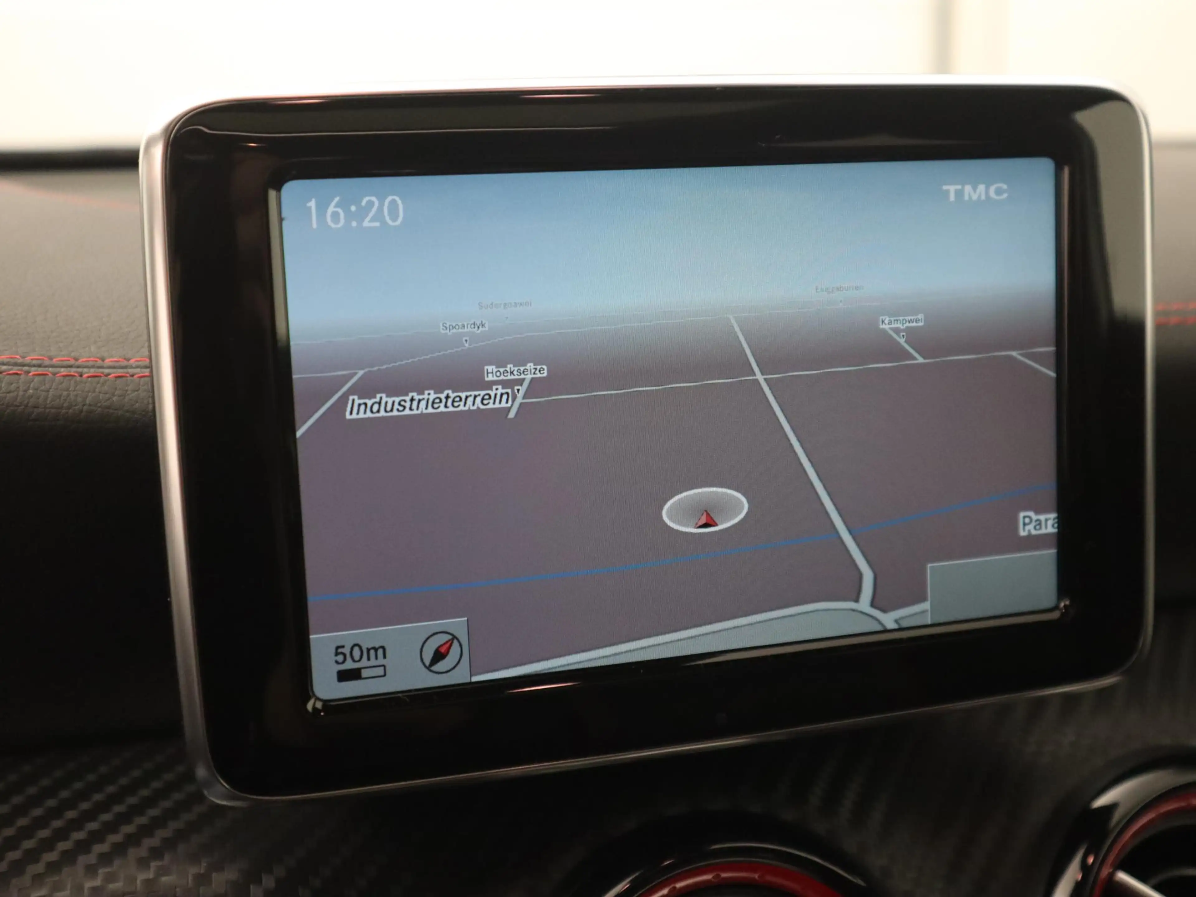 Mercedes-Benz A 45 AMG 4MATIC ORIG NL / DEALER OH / MILLTEK / PANORAMADAK — photo 13