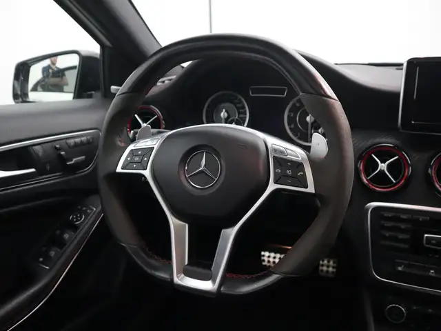 Mercedes-Benz A-Class view 27