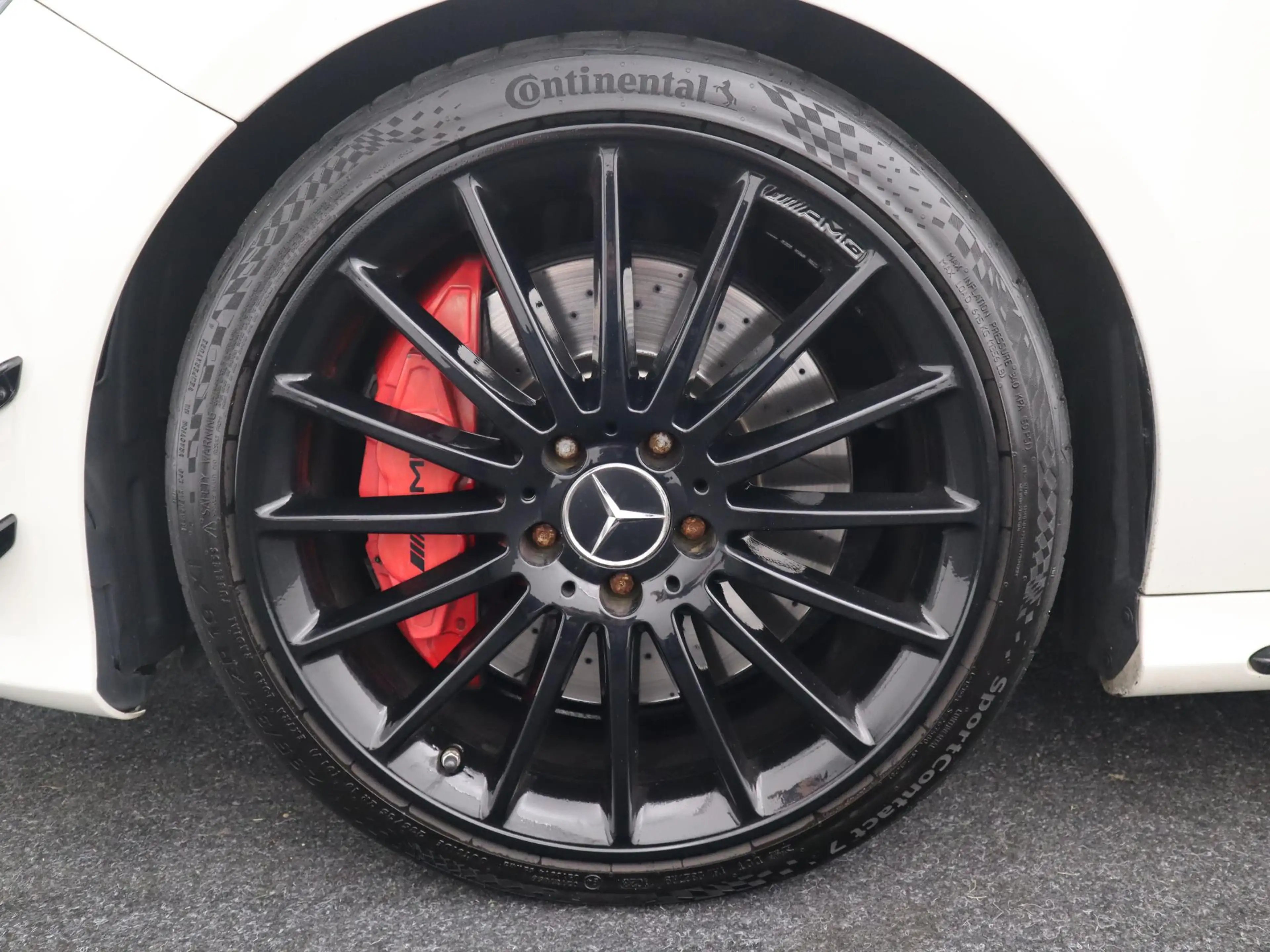 Mercedes-Benz A 45 AMG 4MATIC ORIG NL / DEALER OH / MILLTEK / PANORAMADAK — photo 5