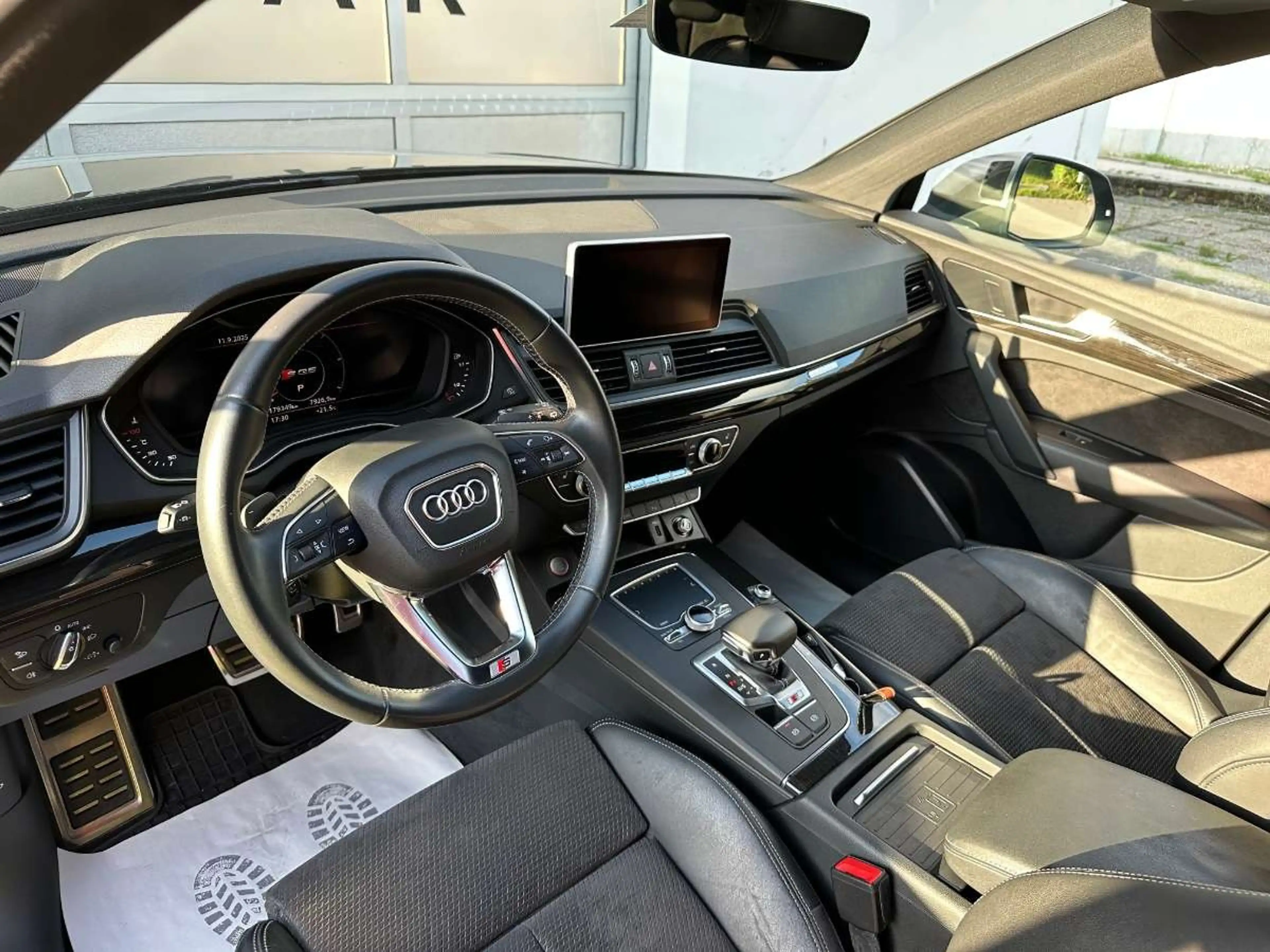 Audi SQ5 TDI quattro Aut. — photo 7
