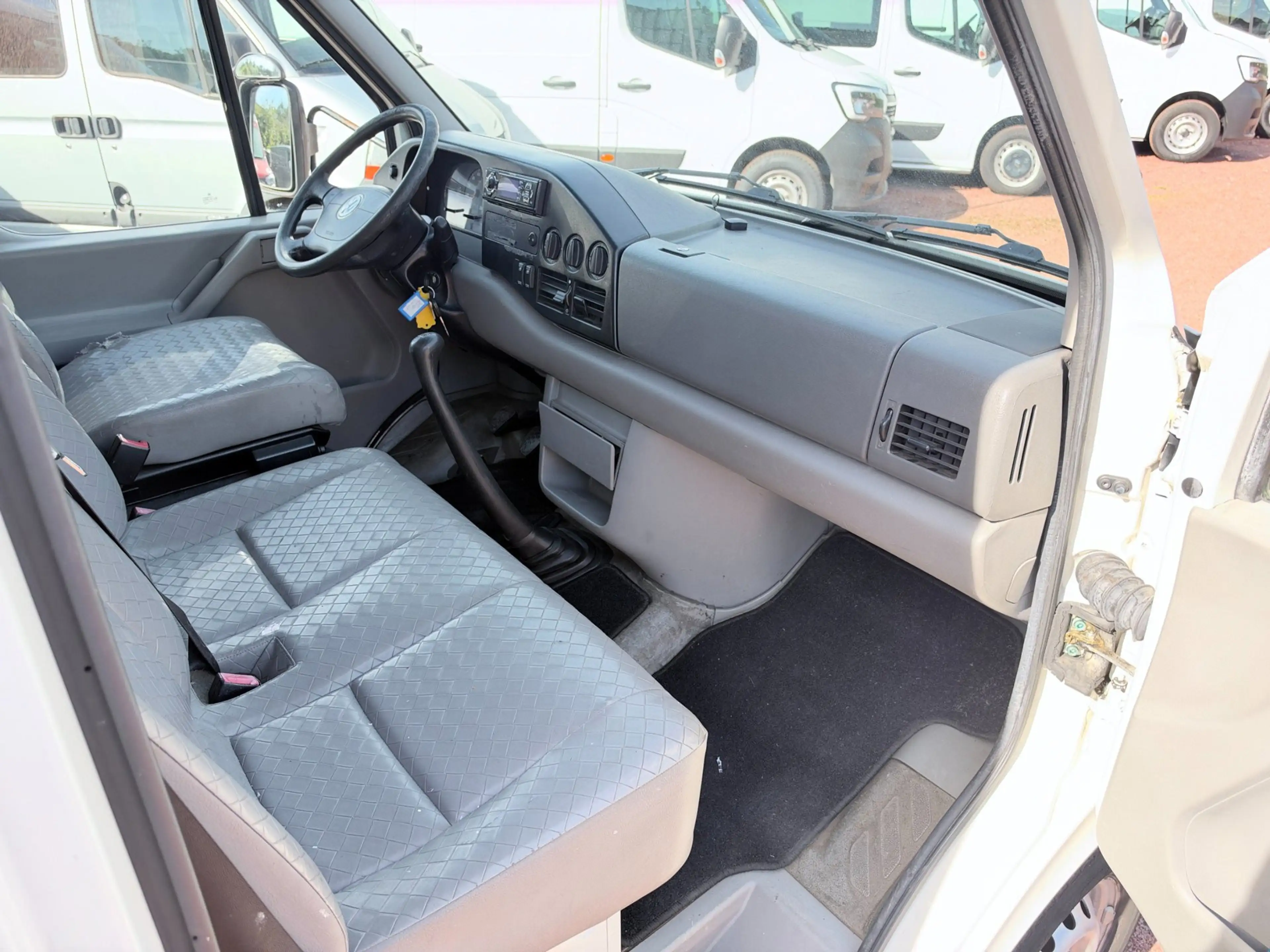 Volkswagen LT 35 2.5 TDI lang Glasresteel / Chassis Cabine — photo 6