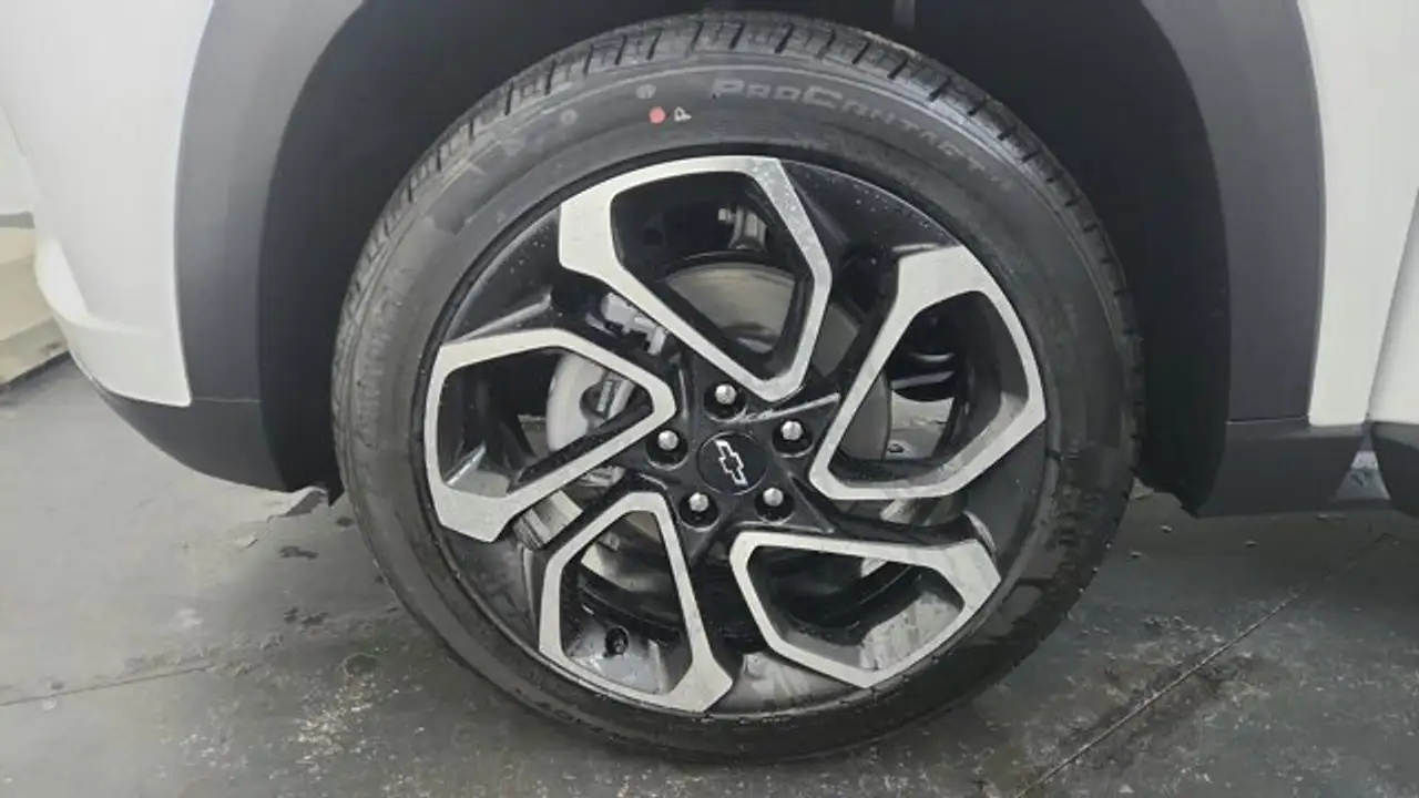 Chevrolet Trax снимка Chevrolet Trax