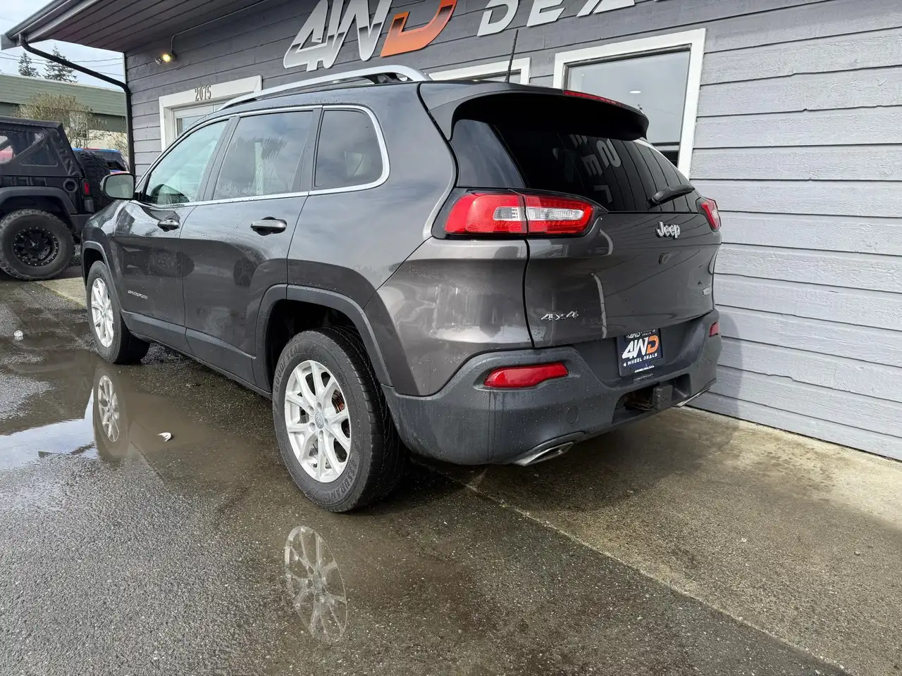 Jeep Cherokee снимка Jeep Cherokee
