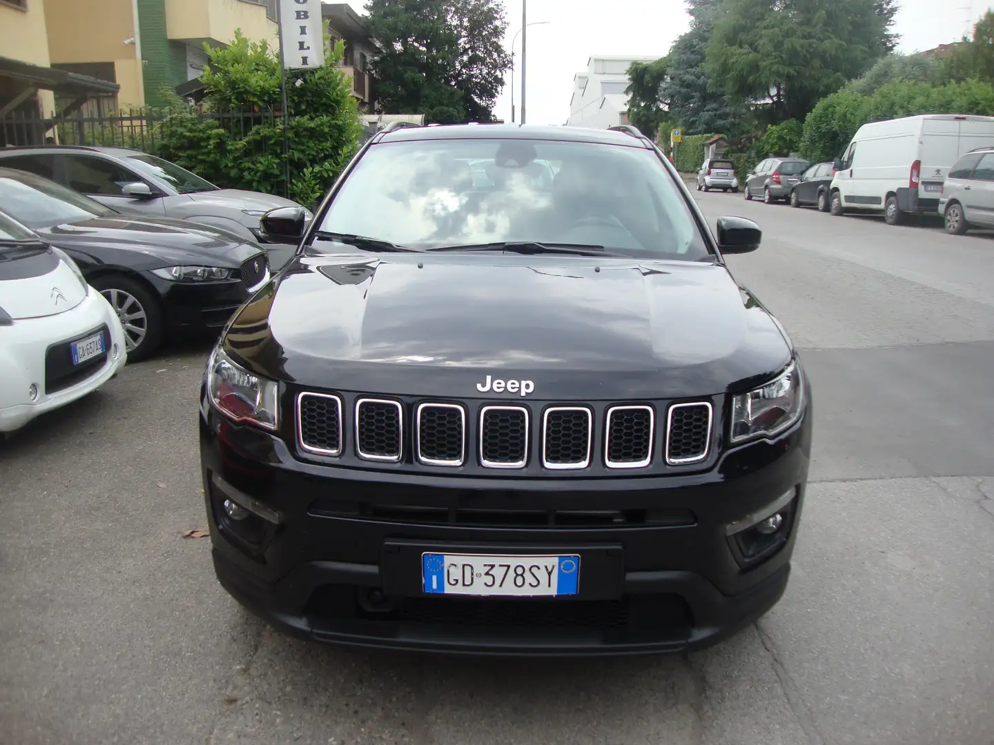 Jeep Compass 1.3 t4 phev 4xe at6 Hybrid euro 6 d-temp Zwart - 1