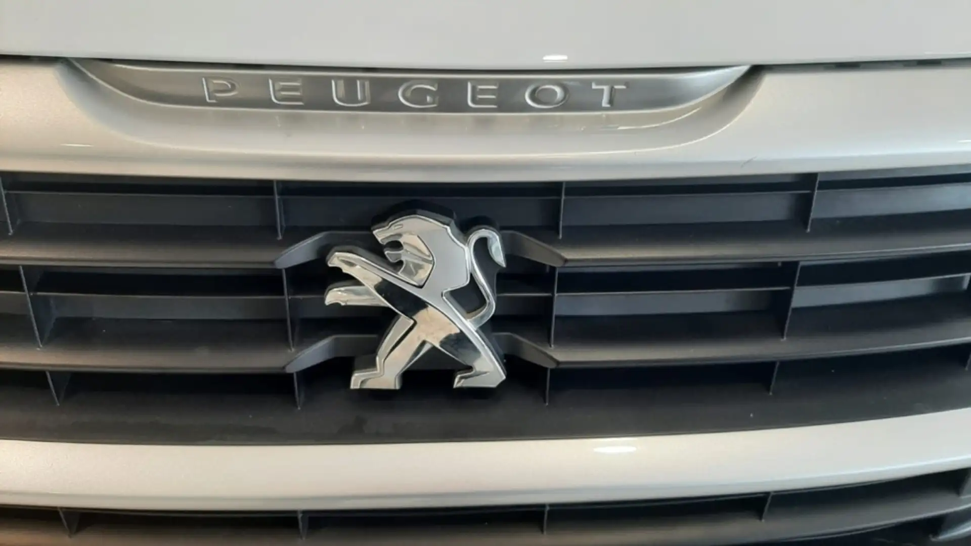 Peugeot Partner Tepee 1.6BlueHDI Access 75 Blanco - 2