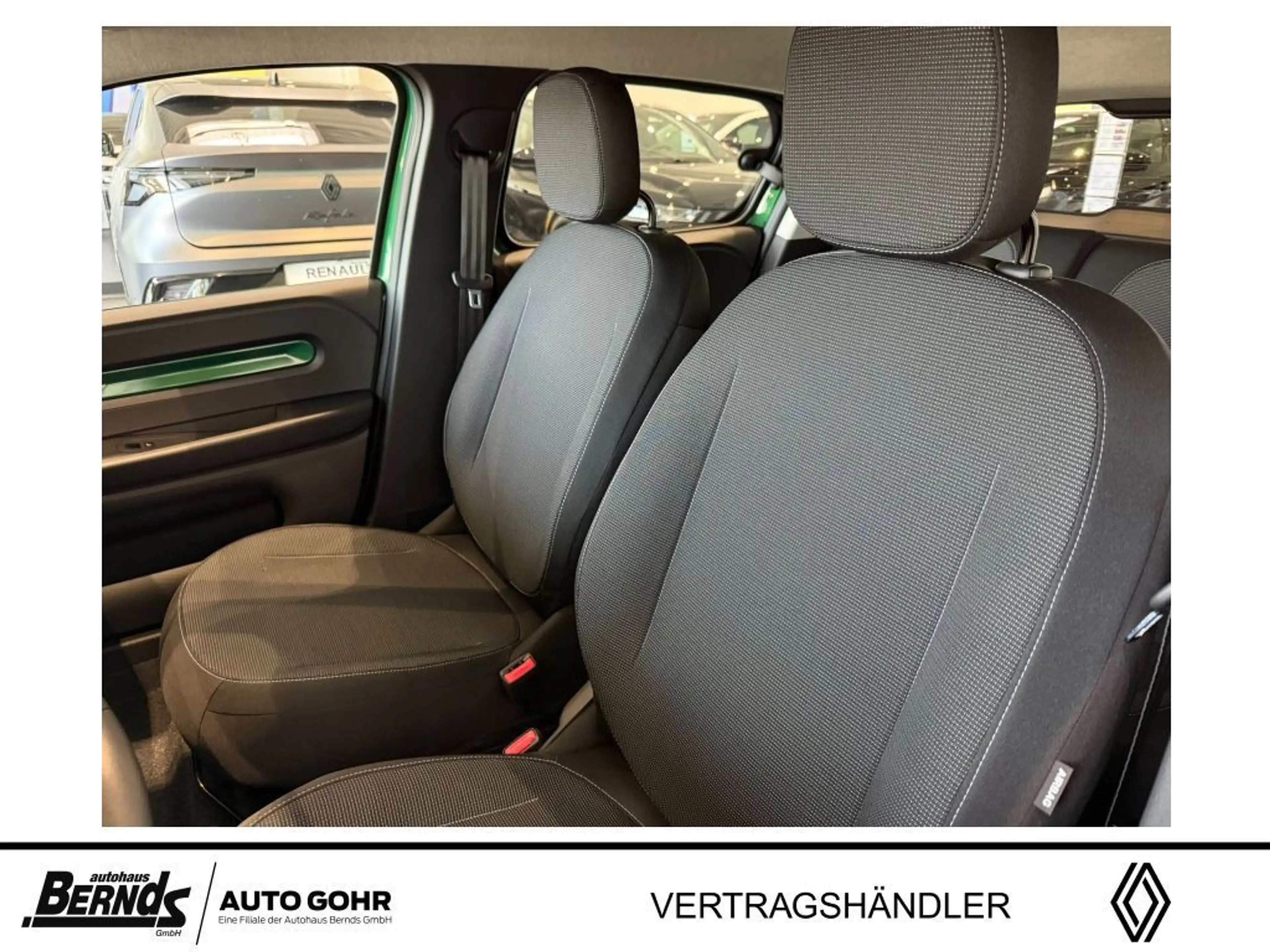 Renault Twingo E-Tech Evolution Urban Range Carplay Allwetter LED — photo 11
