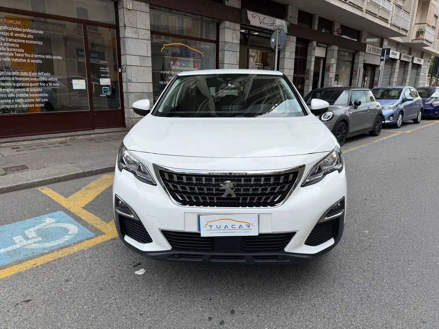 Peugeot 3008 Business 1.5 Blue HDI 130 Blanc - 2
