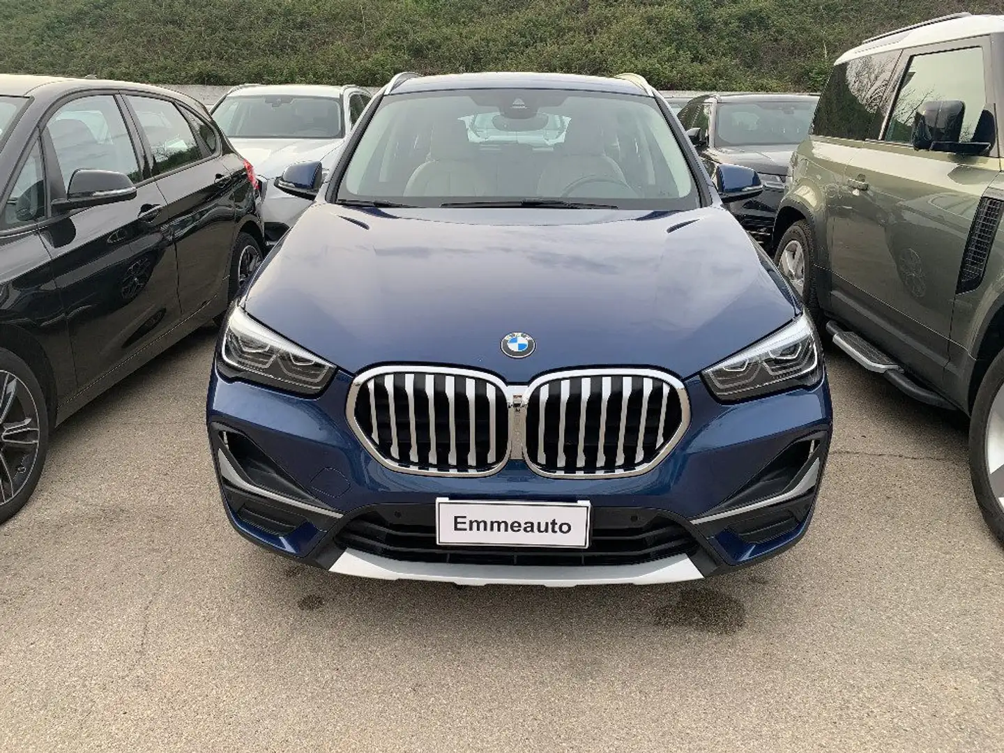 BMW X1 xDrive25e xLine Bleu - 2