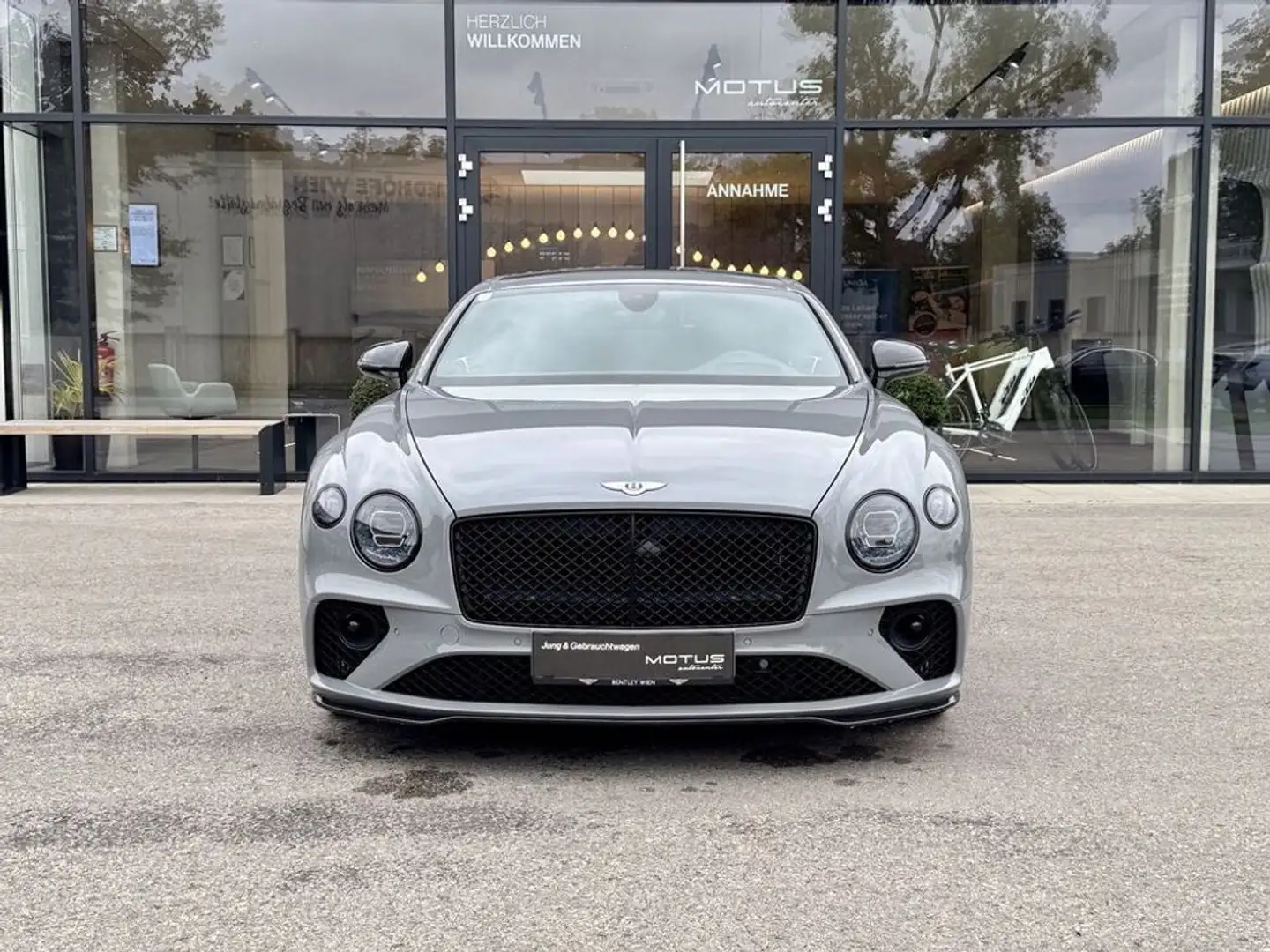 Bentley Continental GT S V8 Grau - 2