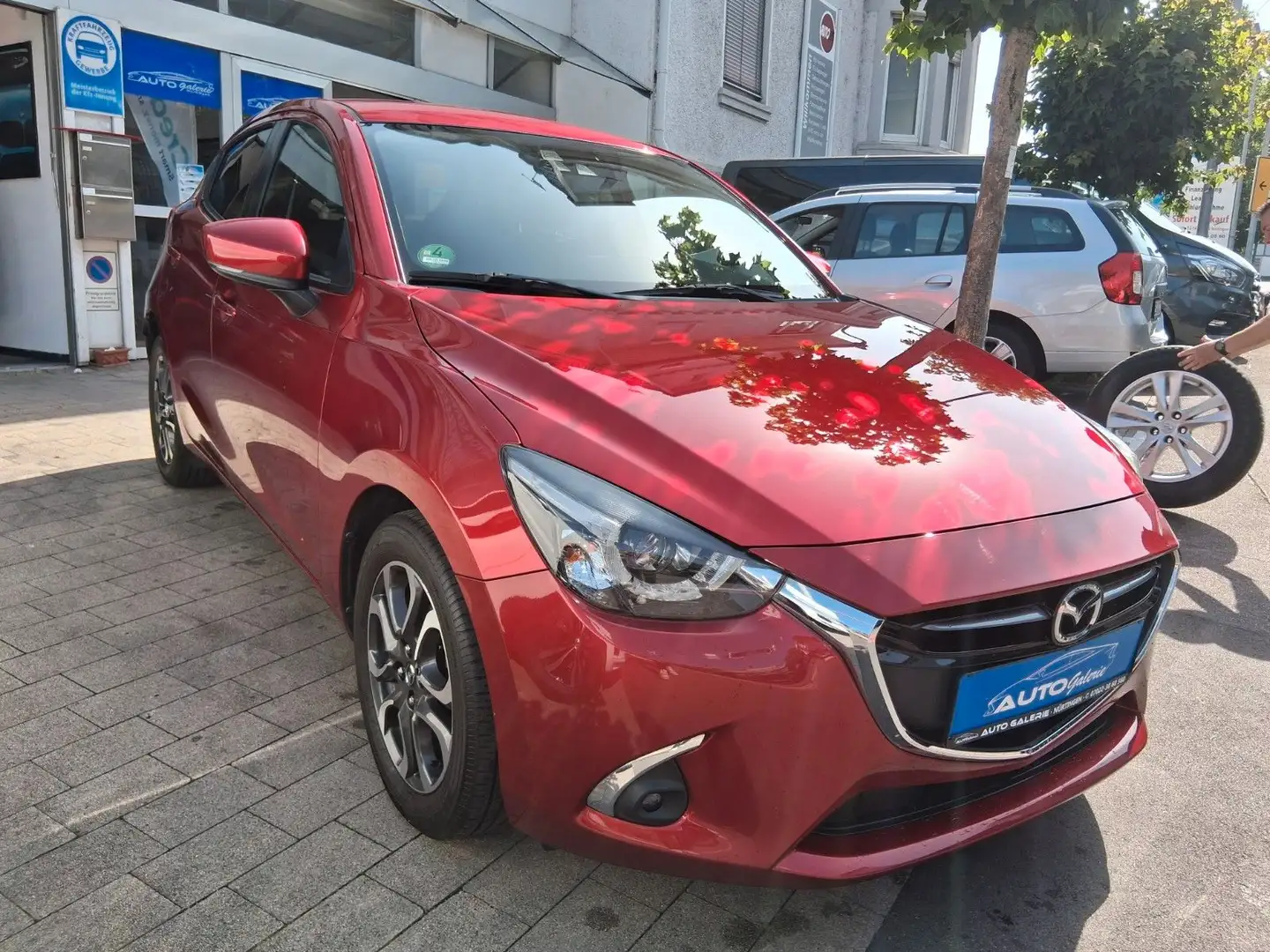 Mazda 2 Lim. Sports-Line Rot - 2