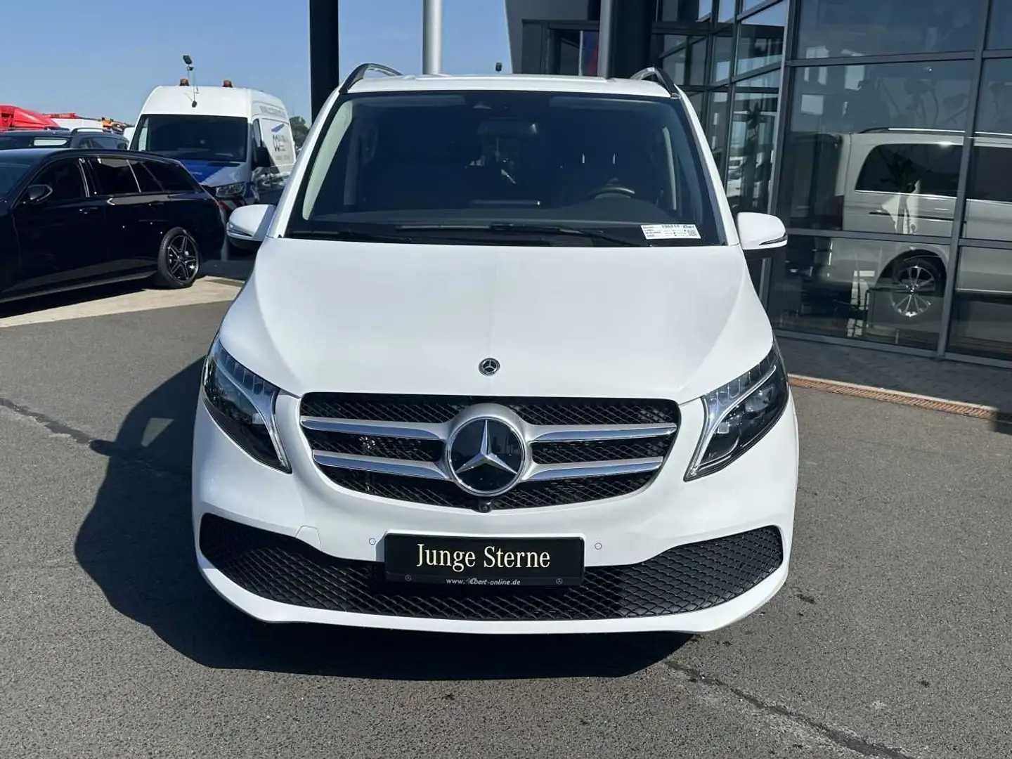 Mercedes-Benz V 300 d AVA ED 6Sitze Burmester 360Kamera el Tür Weiß - 2