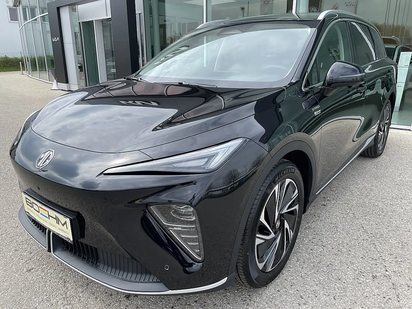 MG Sonstige MGS6 EV 77 kWh Luxury Schwarz - 1