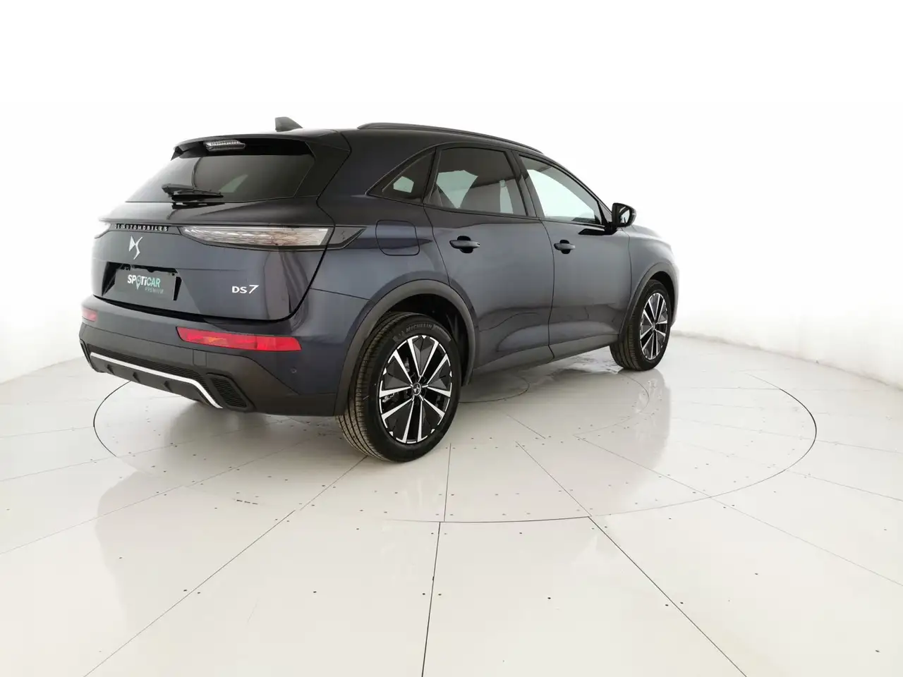 DS Automobiles DS 7 Crossback 2025