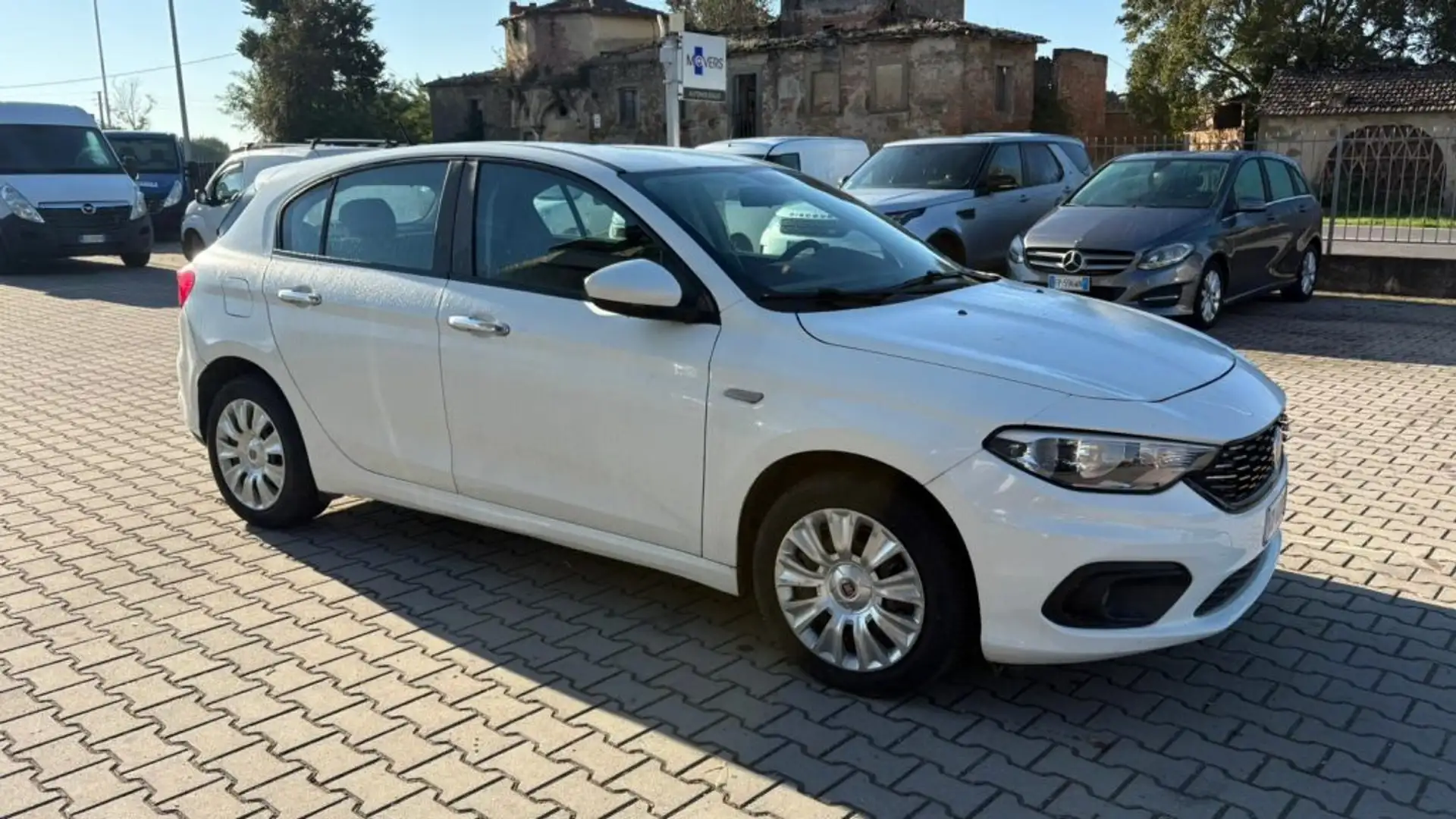 Fiat Tipo 1.3 Mjt S&S 5 porte Easy **OK NEOPATENTATI** Blanc - 2