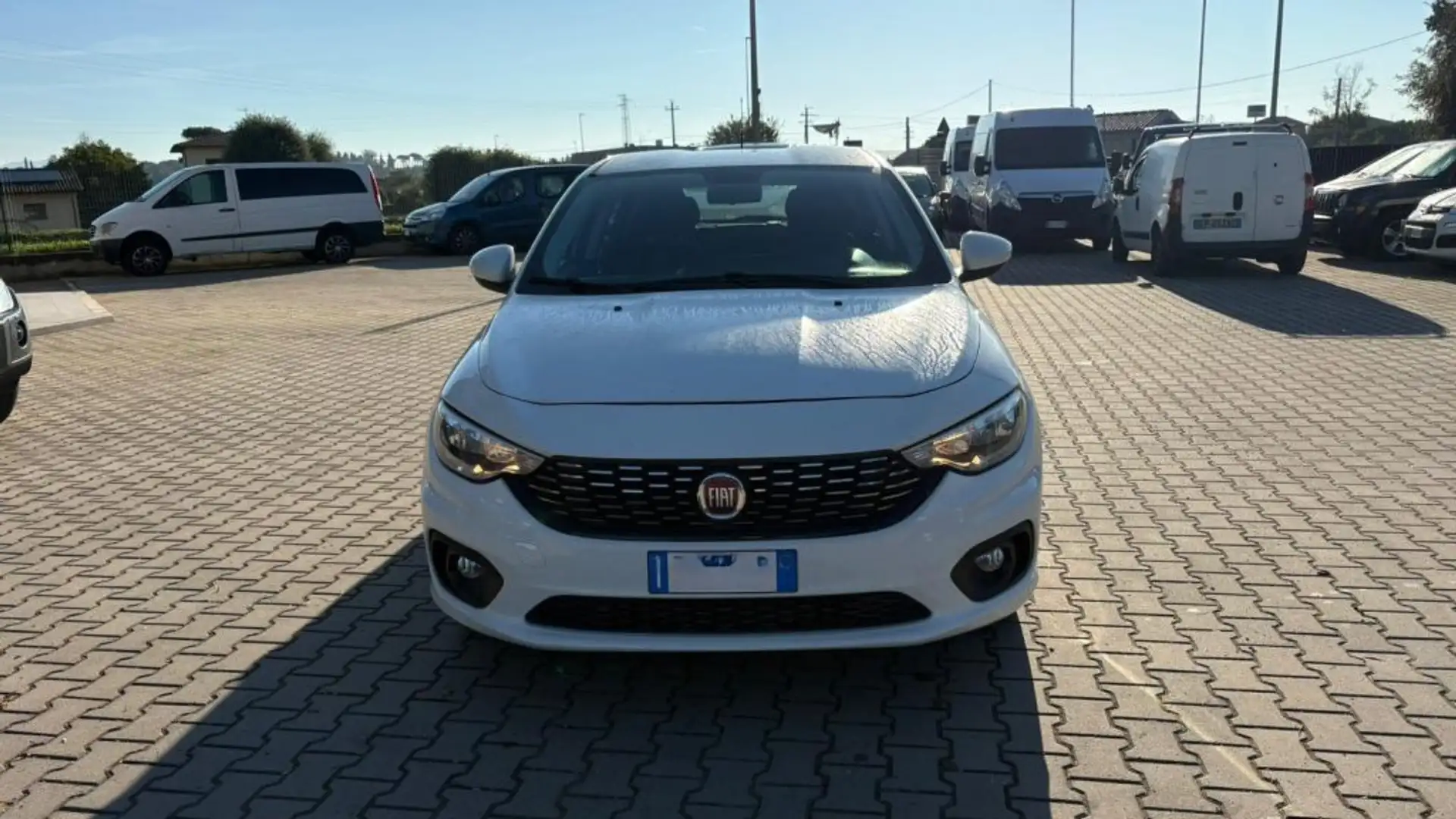 Fiat Tipo 1.3 Mjt S&S 5 porte Easy **OK NEOPATENTATI** Blanc - 1