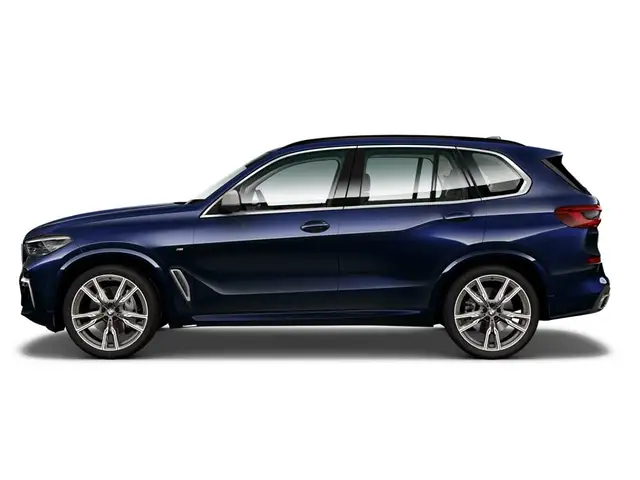 BMW X5 view 2