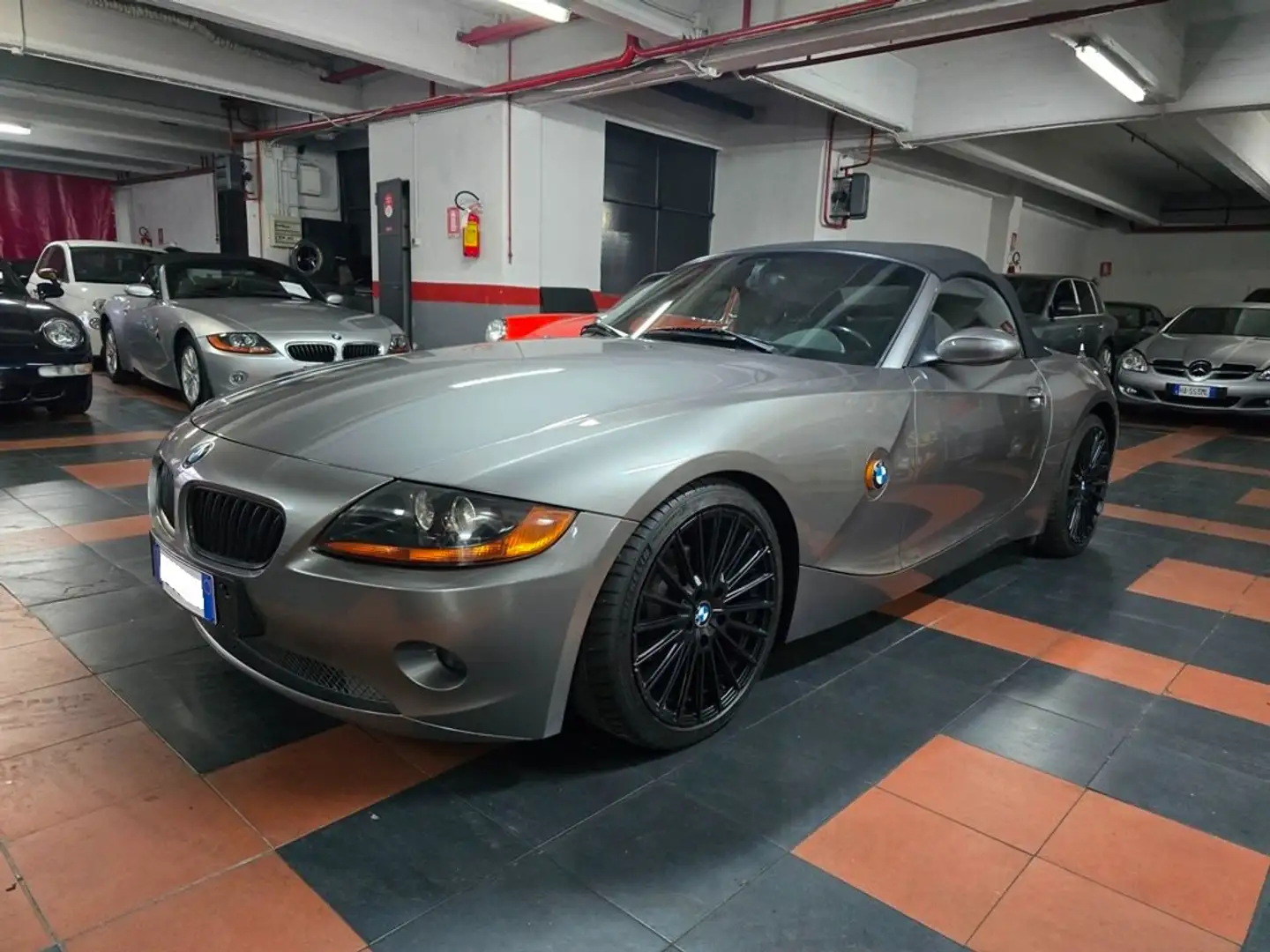 BMW Z4 Roadster 2.5i BOOK SERVICE/CRS Gris - 1