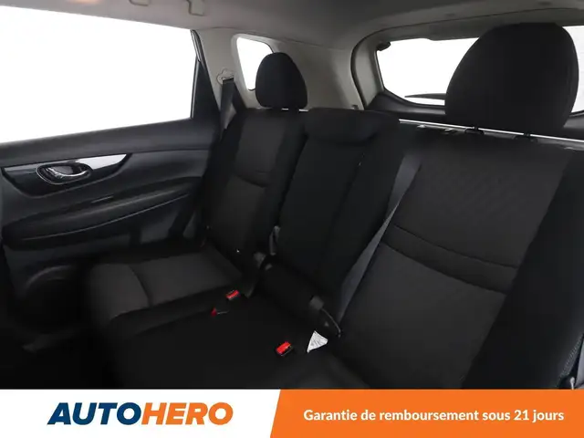 Nissan X-Trail view 14