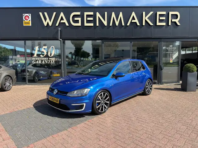 Volkswagen Golf GTE 1.4 TSI AUT|Navi|PANO|Leder|Trekhaak