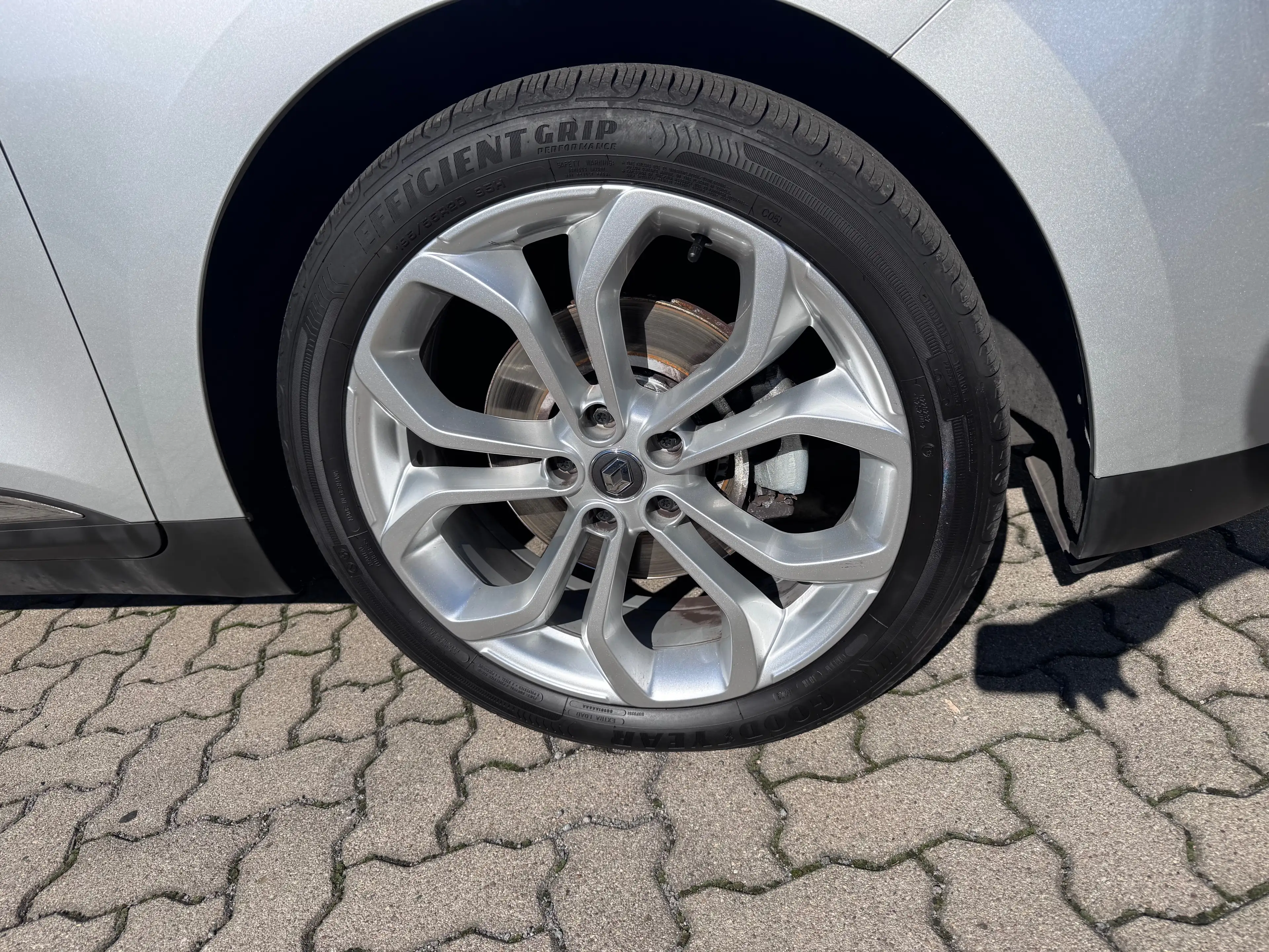 Renault Scenic Experience TCe 115 Service neu HU neu — photo 13