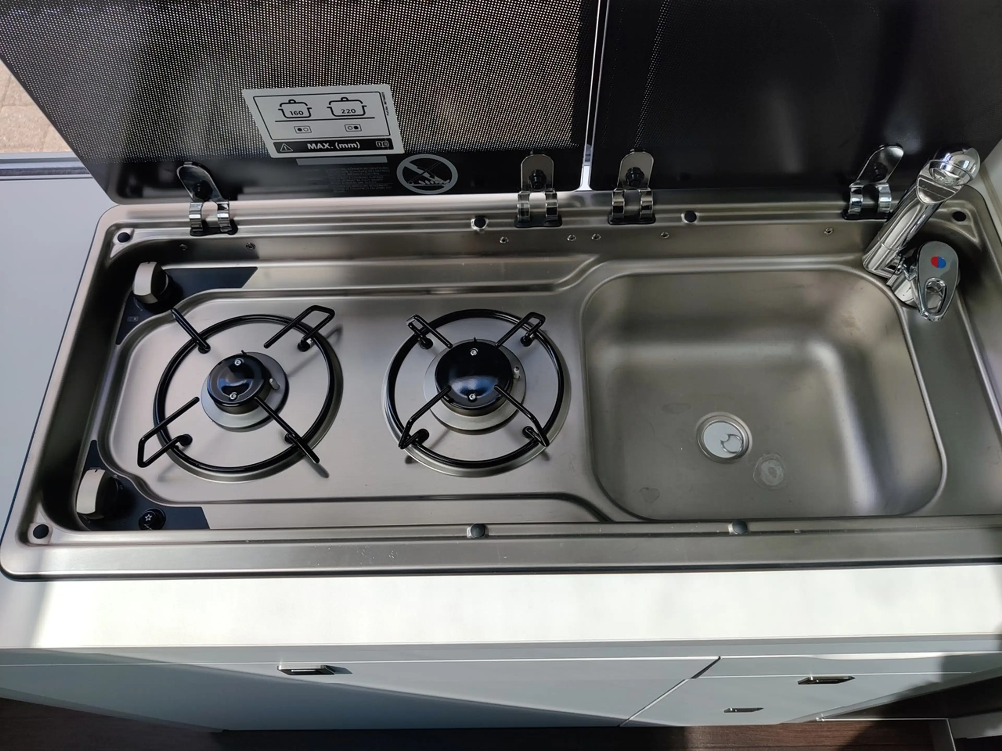 Volkswagen Grand California 600 2.0 TDI Automatik App, R. Kamera — photo 12