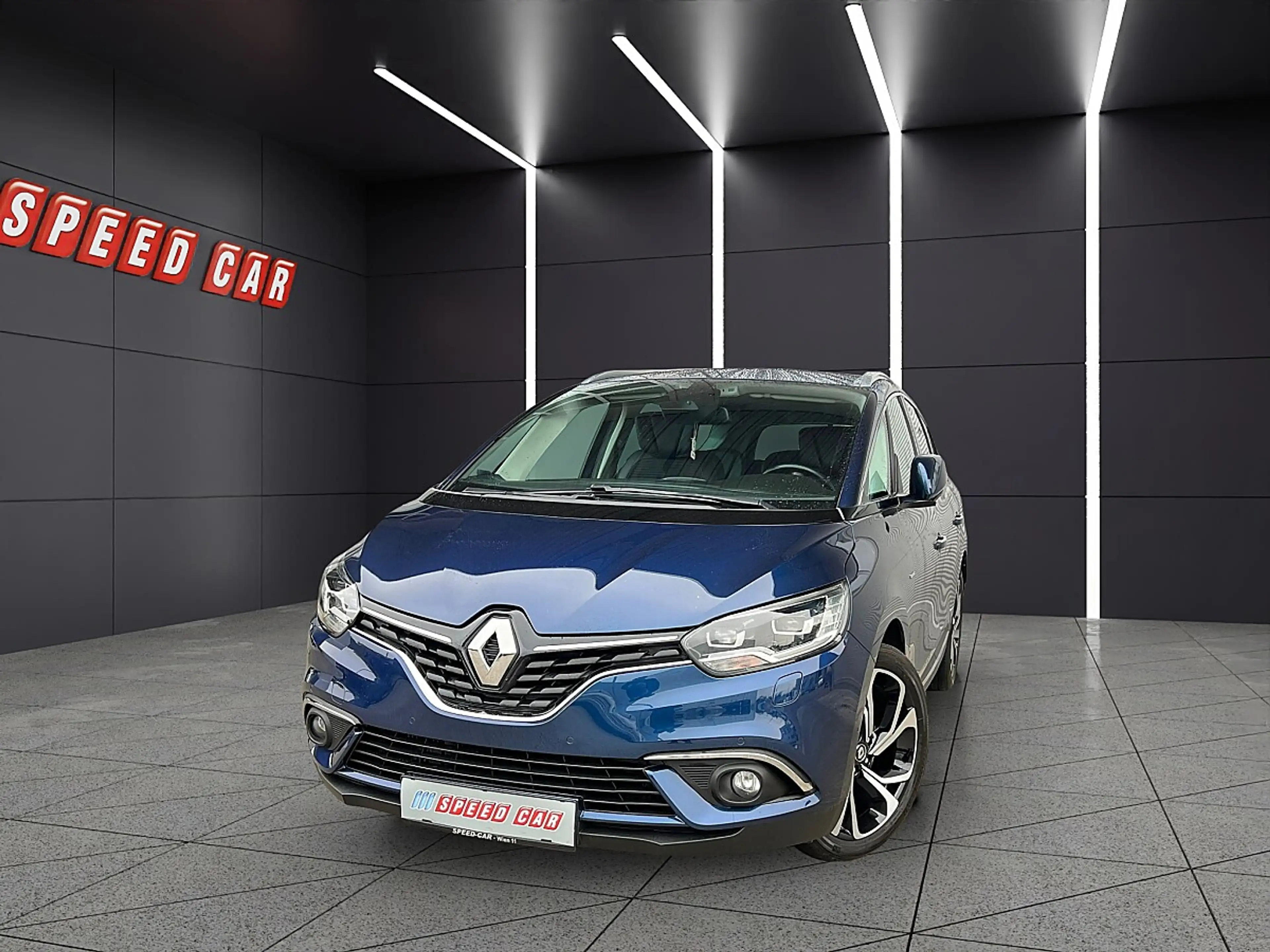 Renault Grand Scenic IV 1.6 dCi 160 Energy BOSE — photo 3