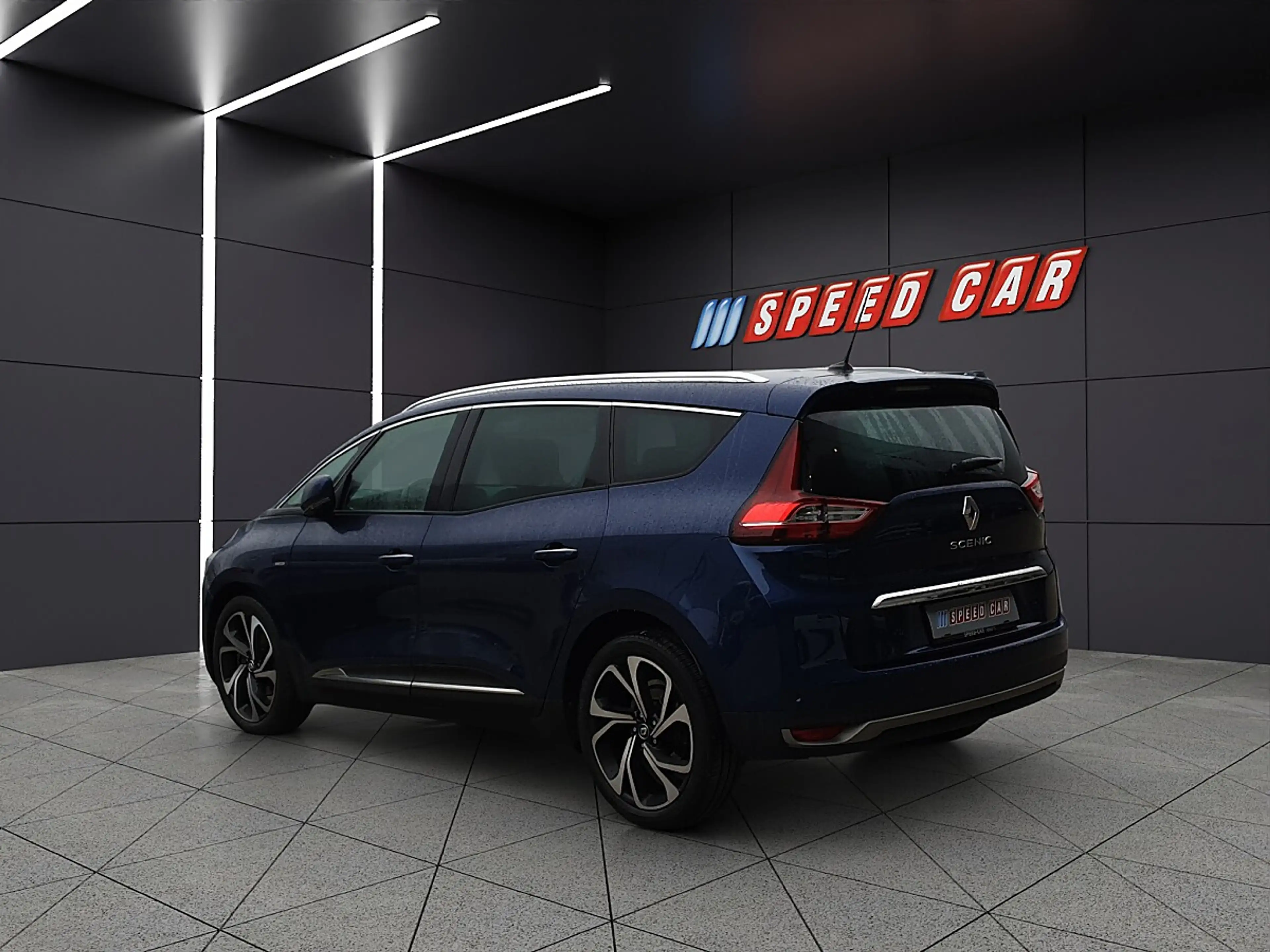 Renault Grand Scenic IV 1.6 dCi 160 Energy BOSE — photo 5