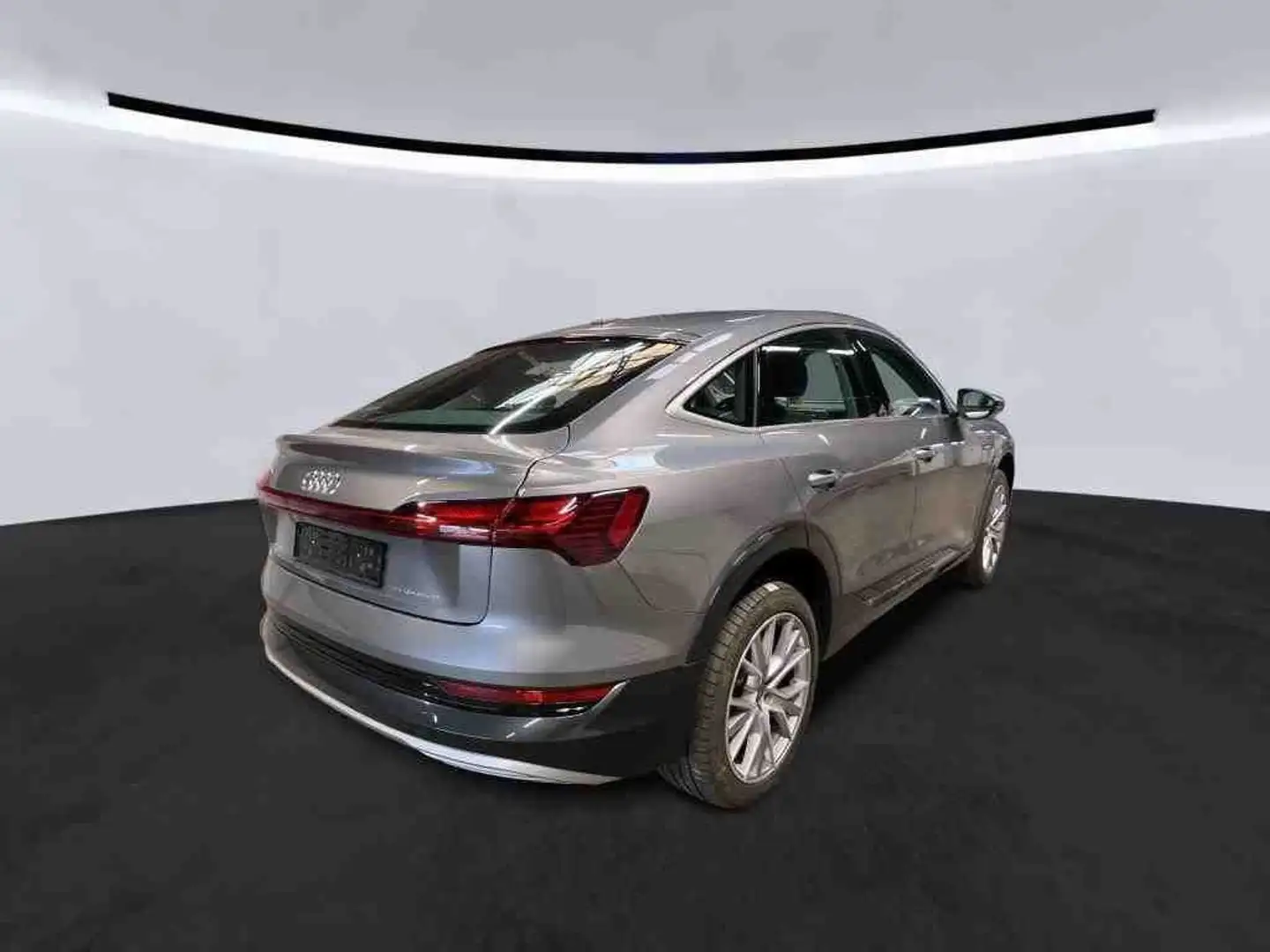 Audi e-tron Sportback 55 quattro advanced SHZ Luft WP Grau - 2
