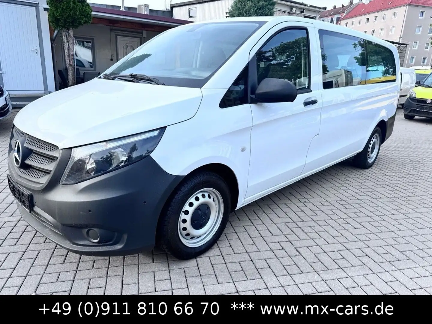 Mercedes-Benz Vito 110 CDi Tourer extralang 9 Sitze Bus Klima Weiß - 1