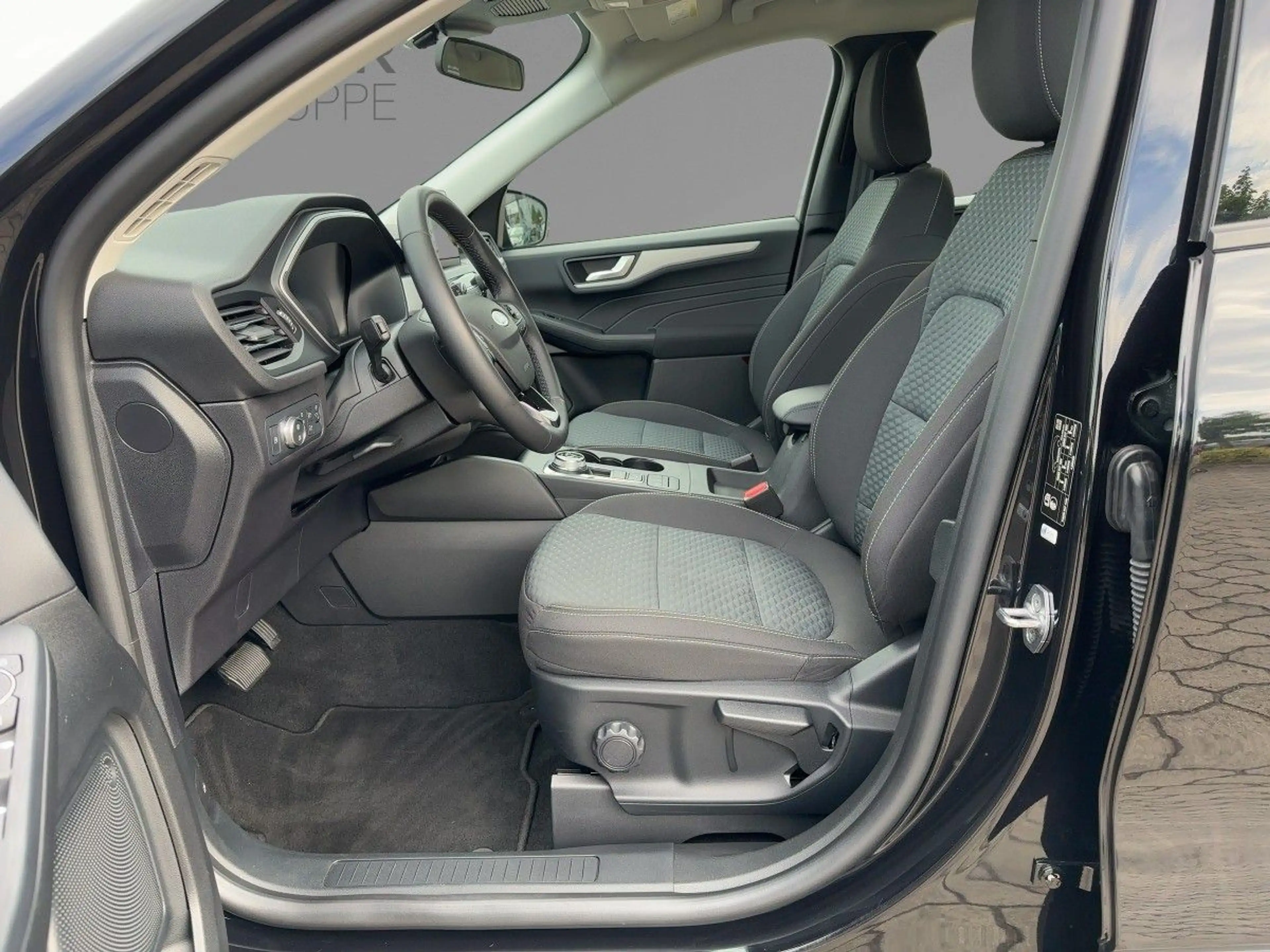 Ford Kuga Cool&Connect Navi+PDC+Klima+Winterpaket — photo 8