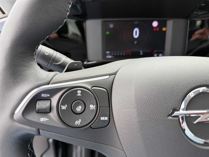 Opel Mokka Elegance 1.2  Navi Kamera PDC Sitz-u.Lenkradheizun — photo 17