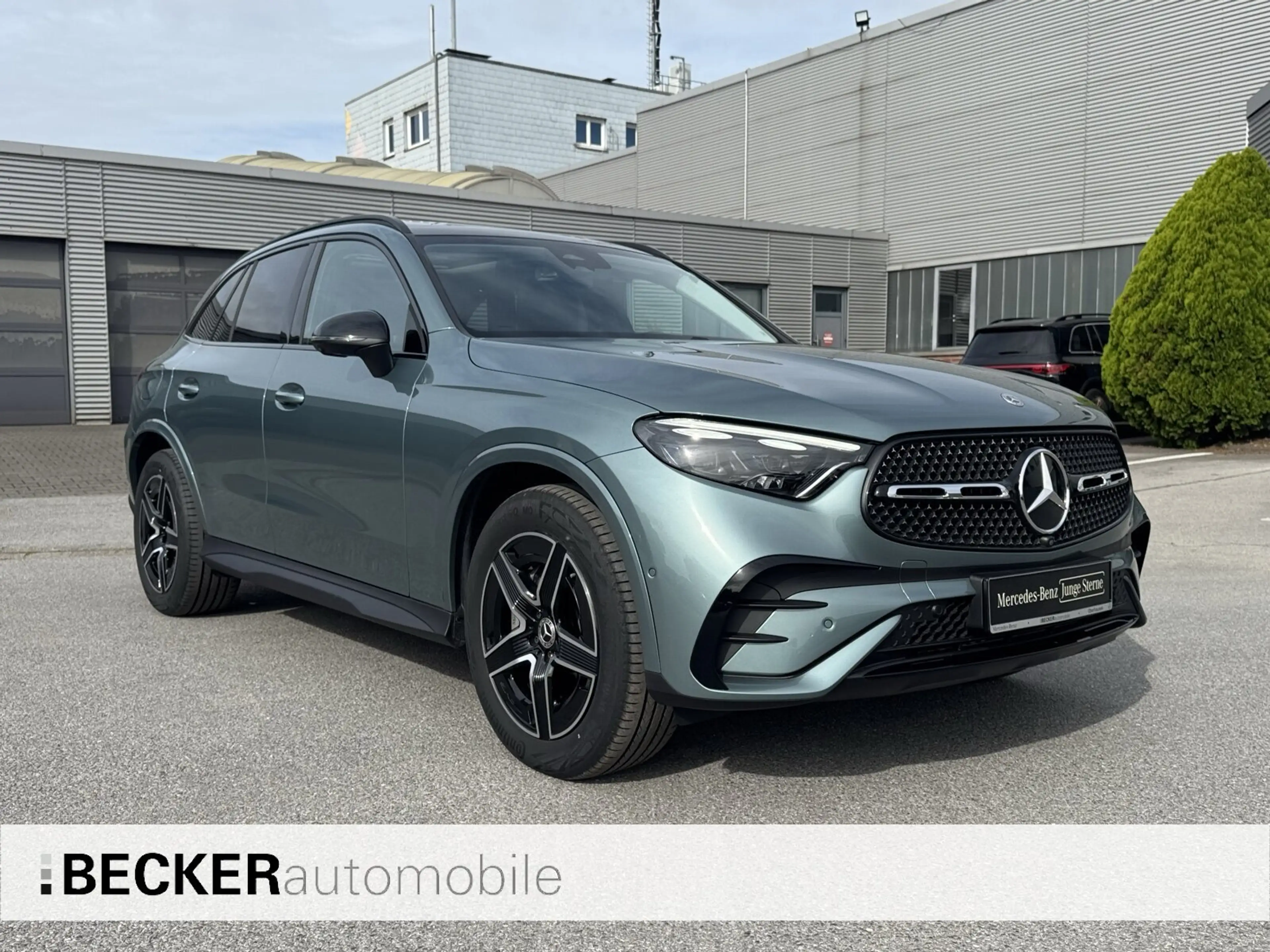 Mercedes-Benz GLC 300 GLC 300 d 4M AMG PANORAMA DIGITAL NIGHT AHK 360 — photo 3