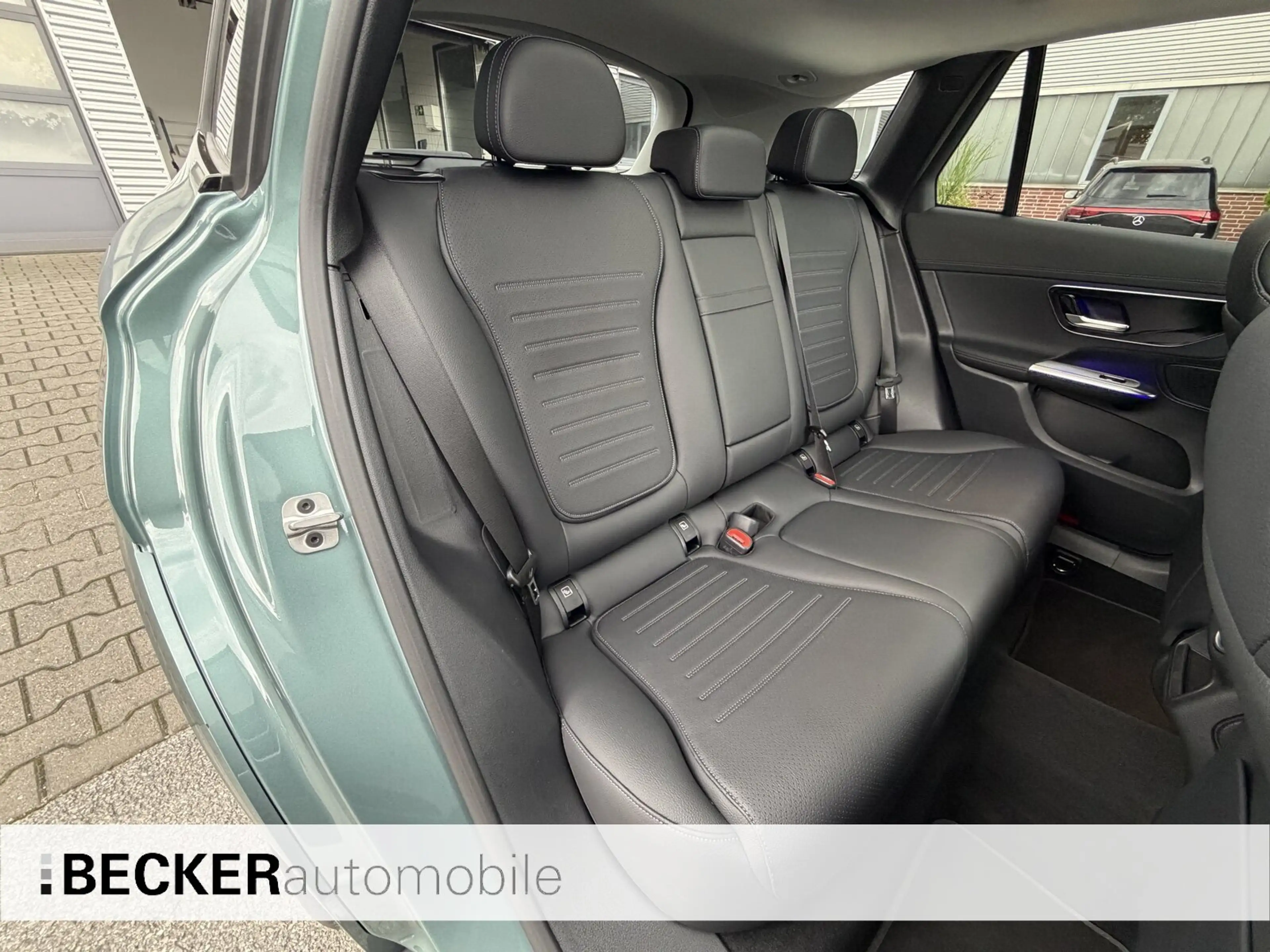 Mercedes-Benz GLC 300 GLC 300 d 4M AMG PANORAMA DIGITAL NIGHT AHK 360 — photo 14