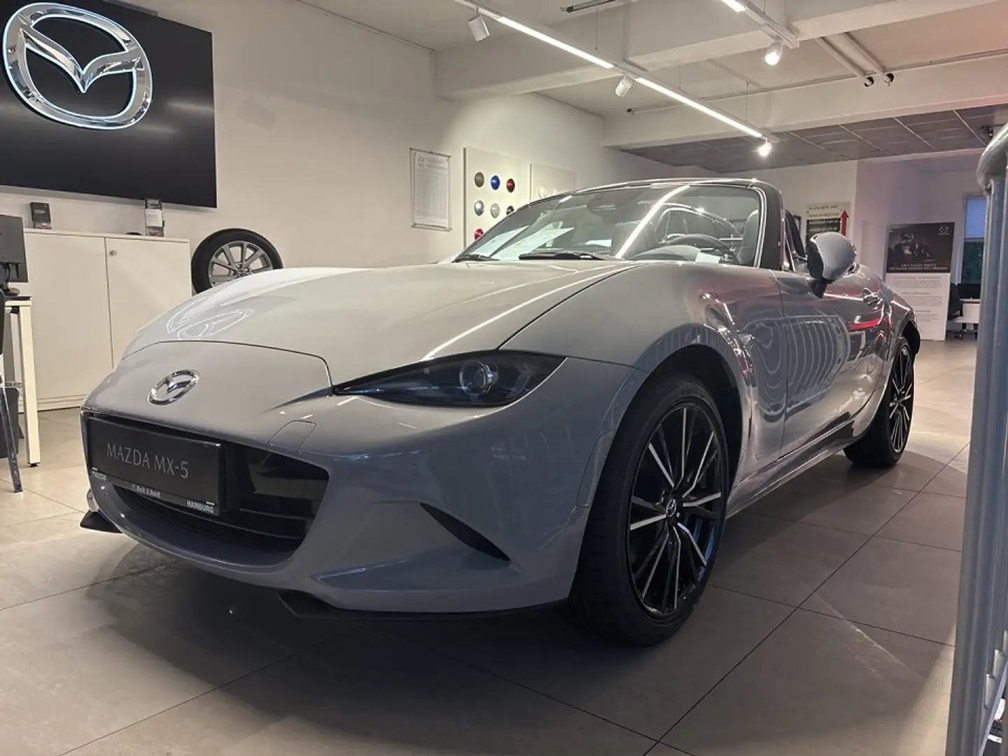 Mazda MX-5 Exclusive-Line 2.0i VOLL LED+BOSE+LEDER+KEYLESS Grau - 2