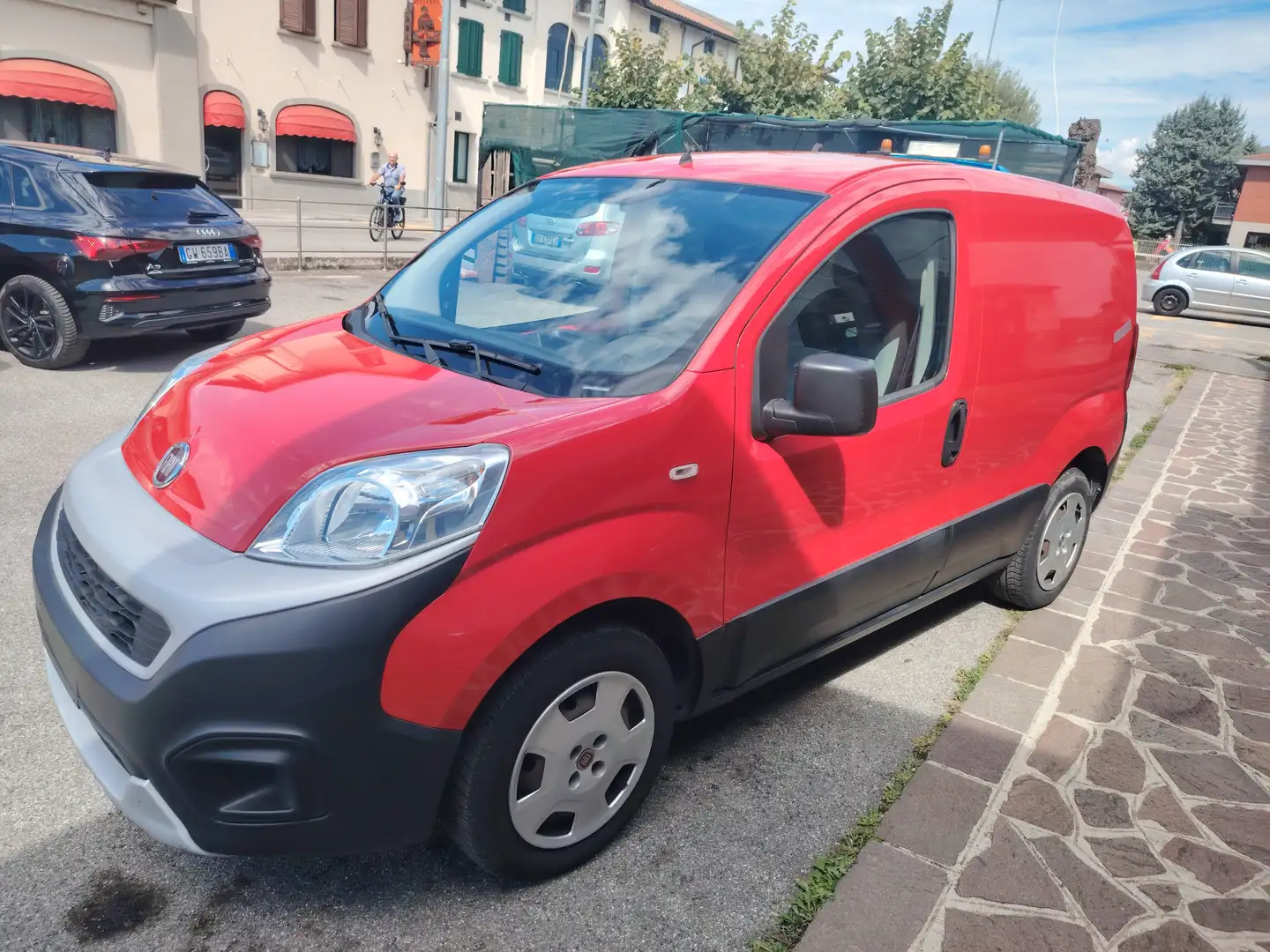 Fiat Fiorino 1.3 MJT ADVENTURE 95 CV. Rosso - 2