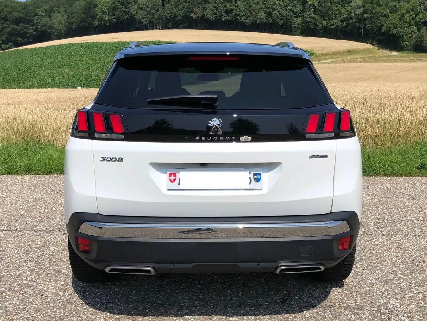 Peugeot 3008 GT Line 1.6 THP 180 EAT8 Weiß - 2